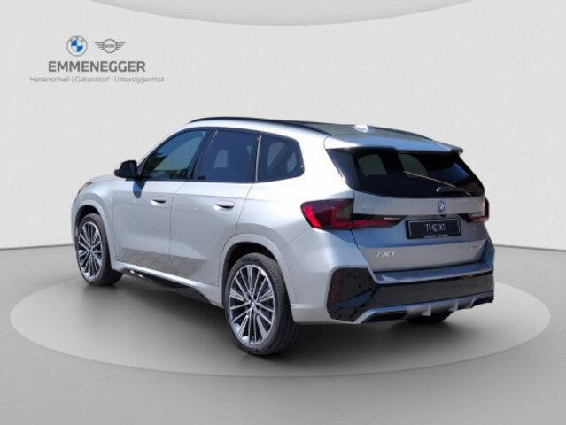 BMW iX1 U11 20 eDrive-image-5