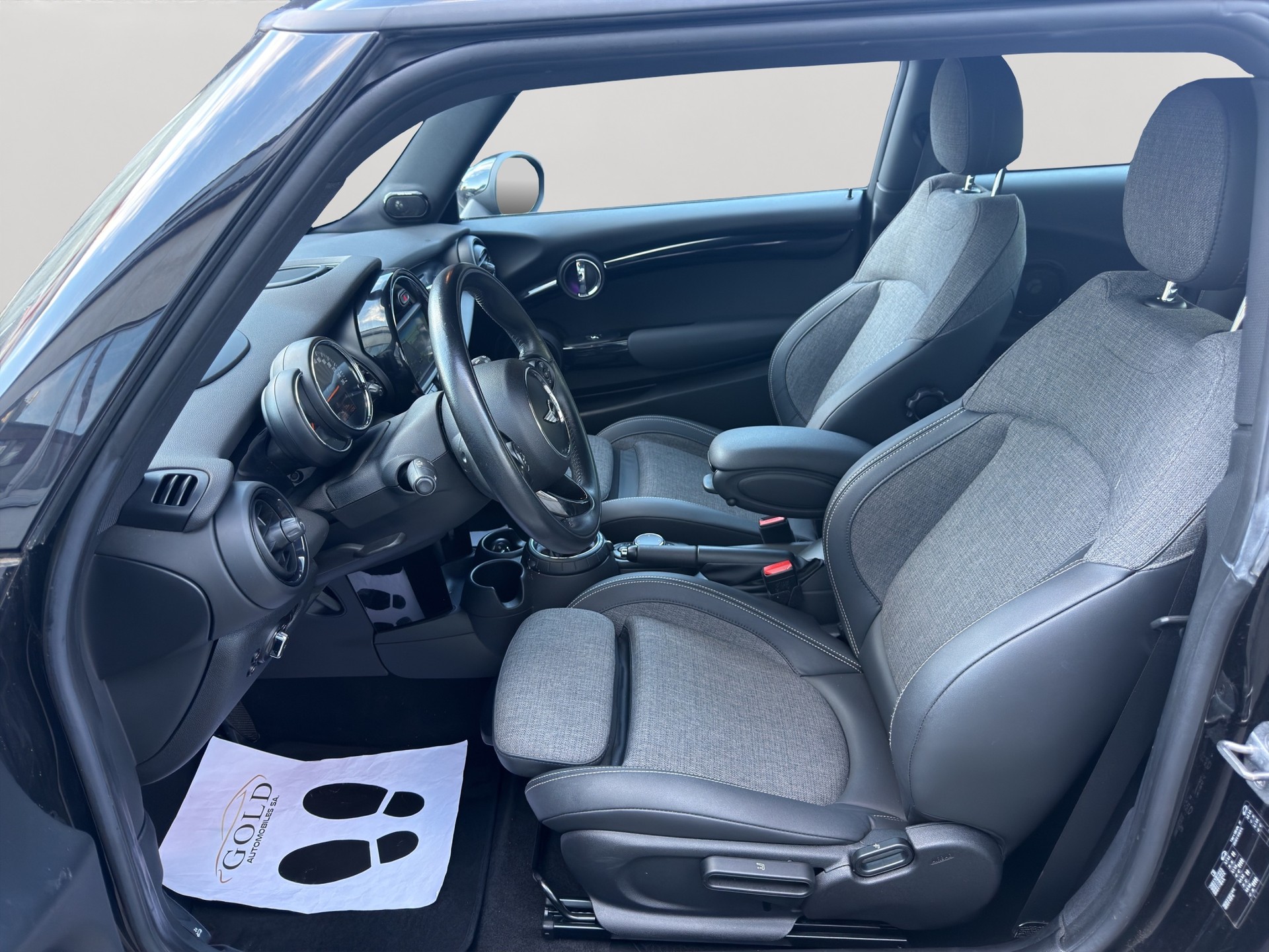 MINI Cooper S Steptronic-image-5