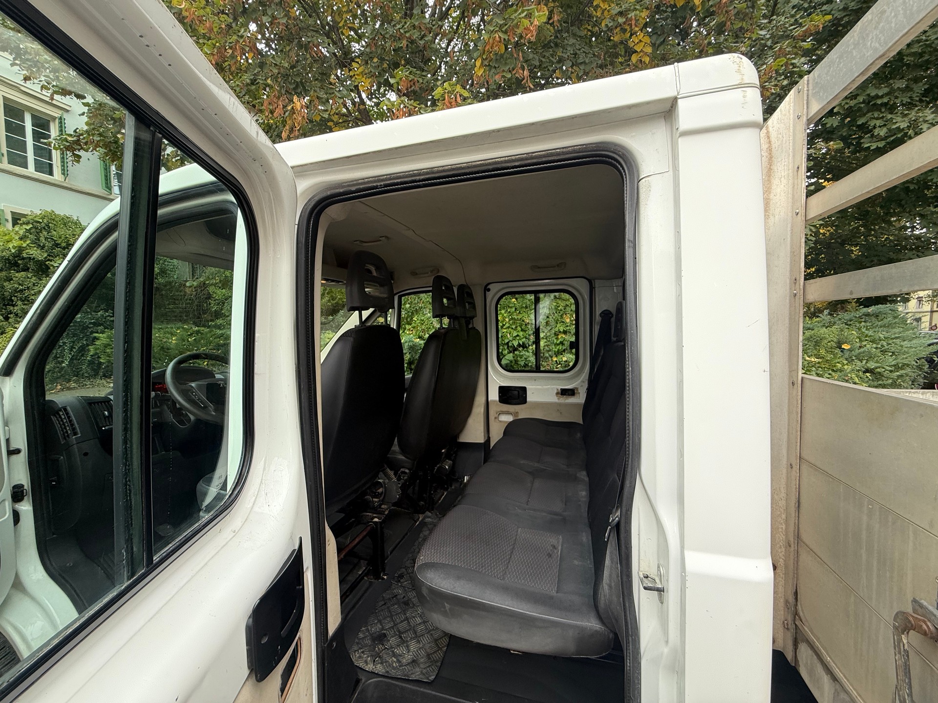 PEUGEOT Boxer 2.2 HDI 335 Active L3-image-9