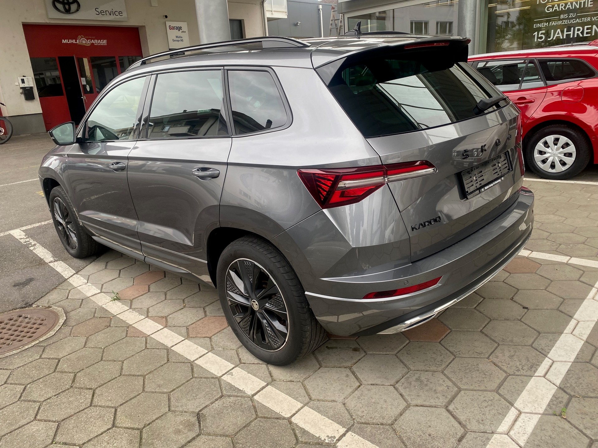 SKODA Karoq 2.0 TSI SportLine 4x4 DSG-showroom-element-2