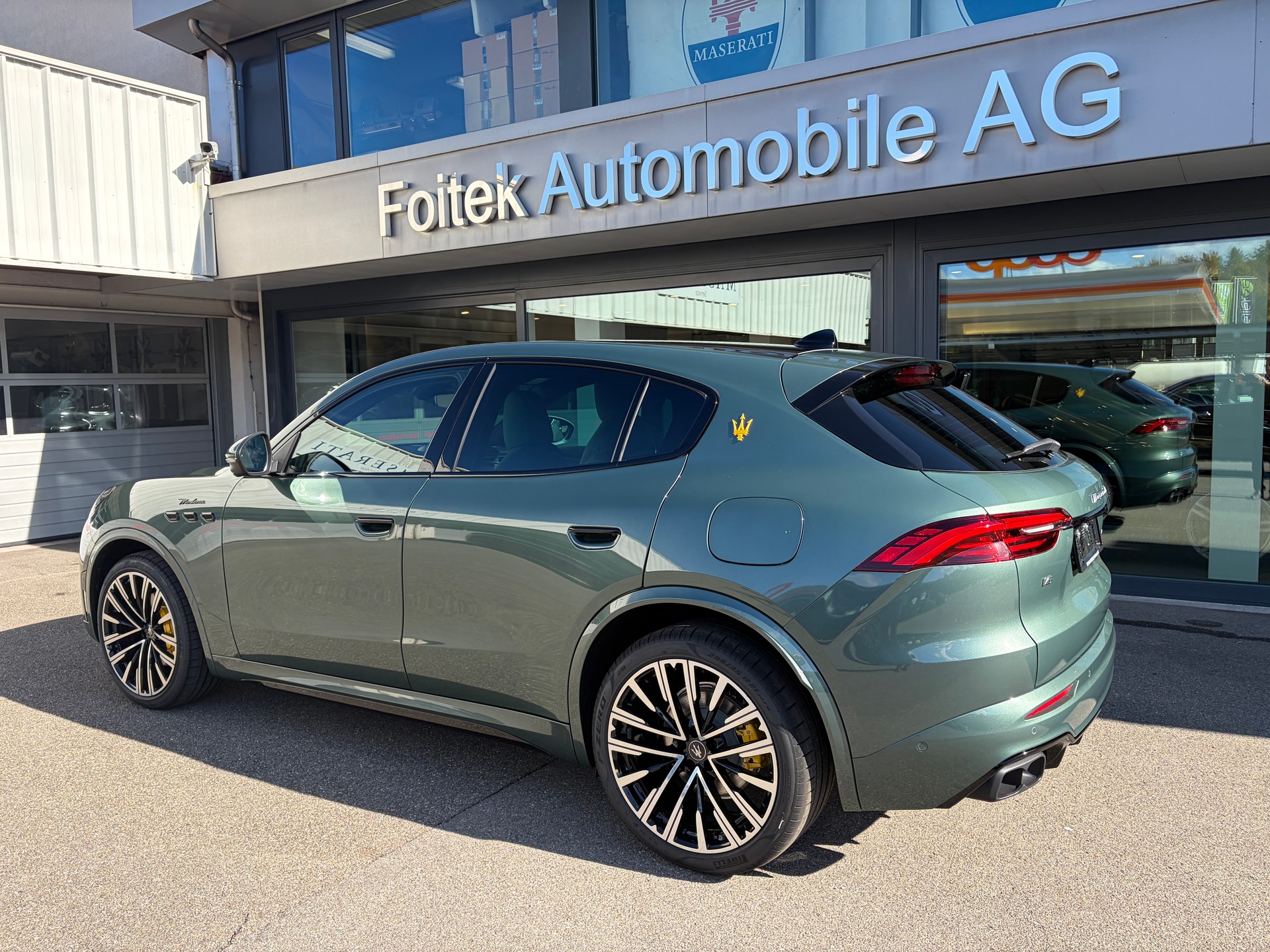 MASERATI Grecale MHEV Modena V6-image-8