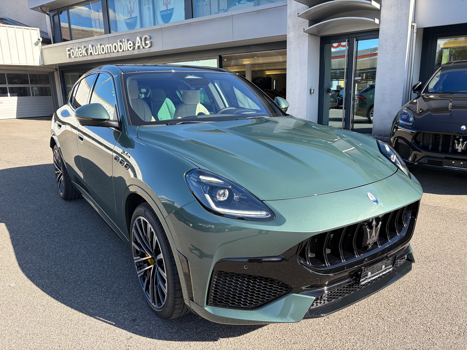 MASERATI Grecale MHEV Modena V6-image-13