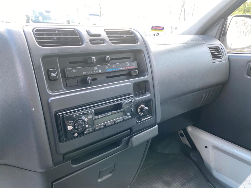 TOYOTA HI-ACE D-4D 9 Plätze-image-9