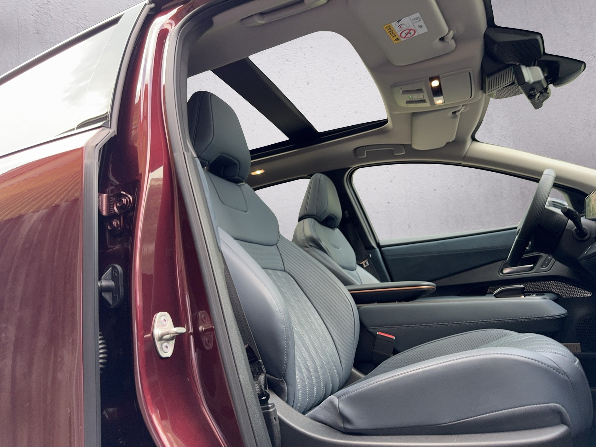 NISSAN Ariya 87 kWh Evolve-image-17