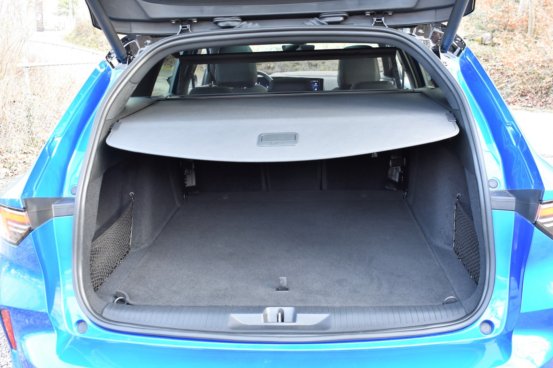 OPEL Astra Sports Tourer 1.2i Turbo Ultimate AT-image-4