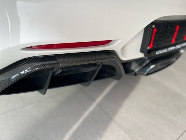 MERCEDES-BENZ AMG GT R Speedshift DCT-image-12