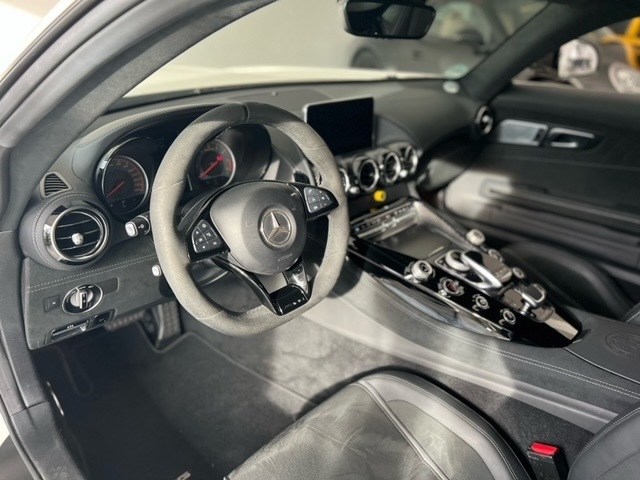MERCEDES-BENZ AMG GT R Speedshift DCT-image-5