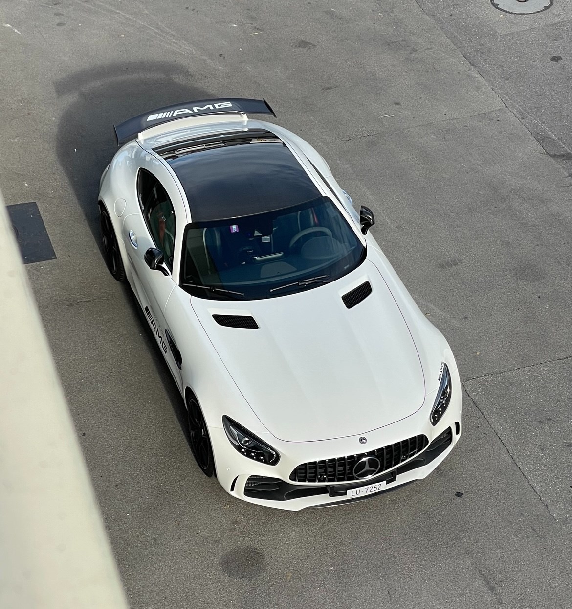 MERCEDES-BENZ AMG GT R Speedshift DCT-image-4