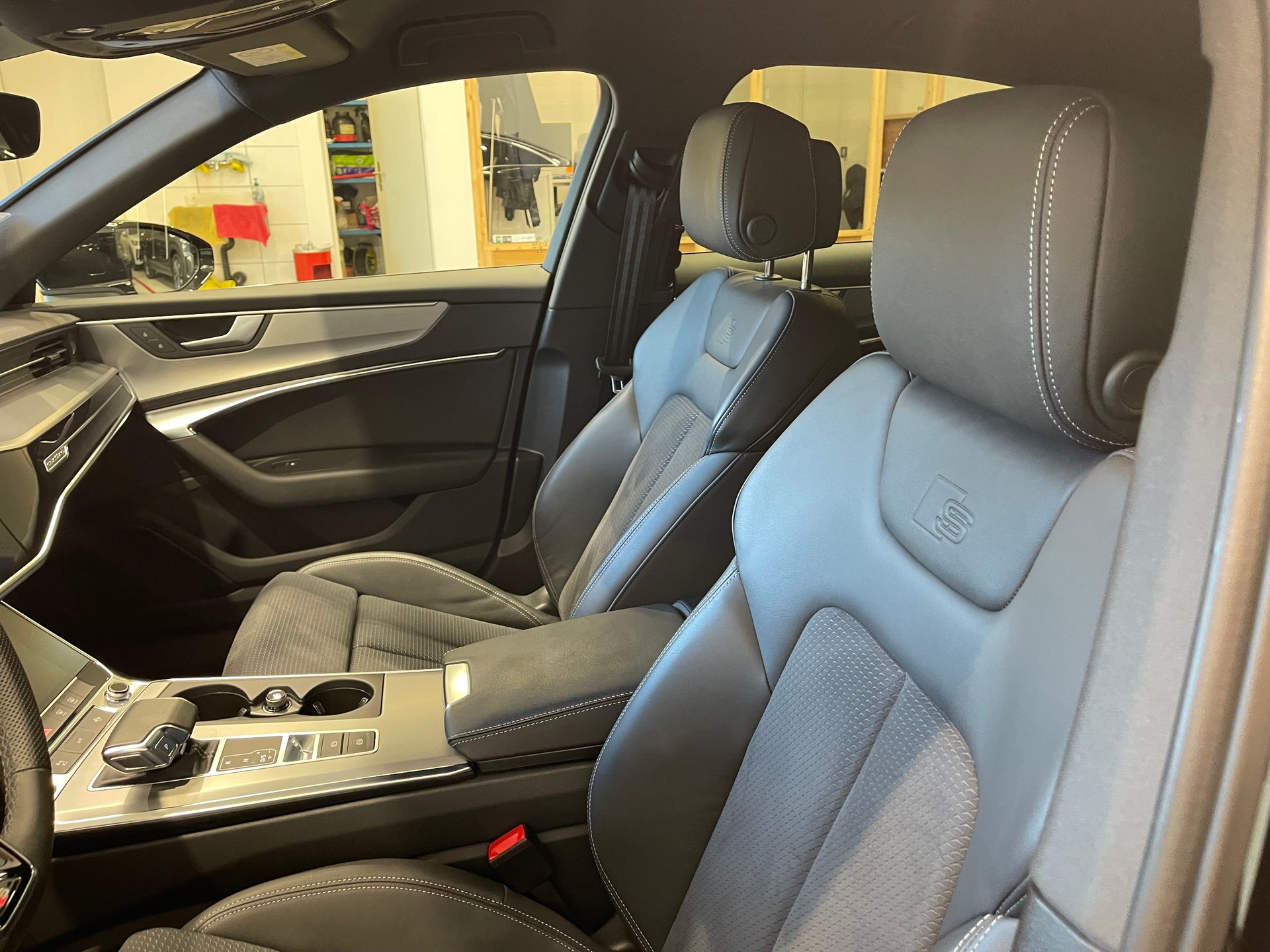 AUDI A6 45 TFSI Sport quattro S-tronic* S-LINE*-image-8