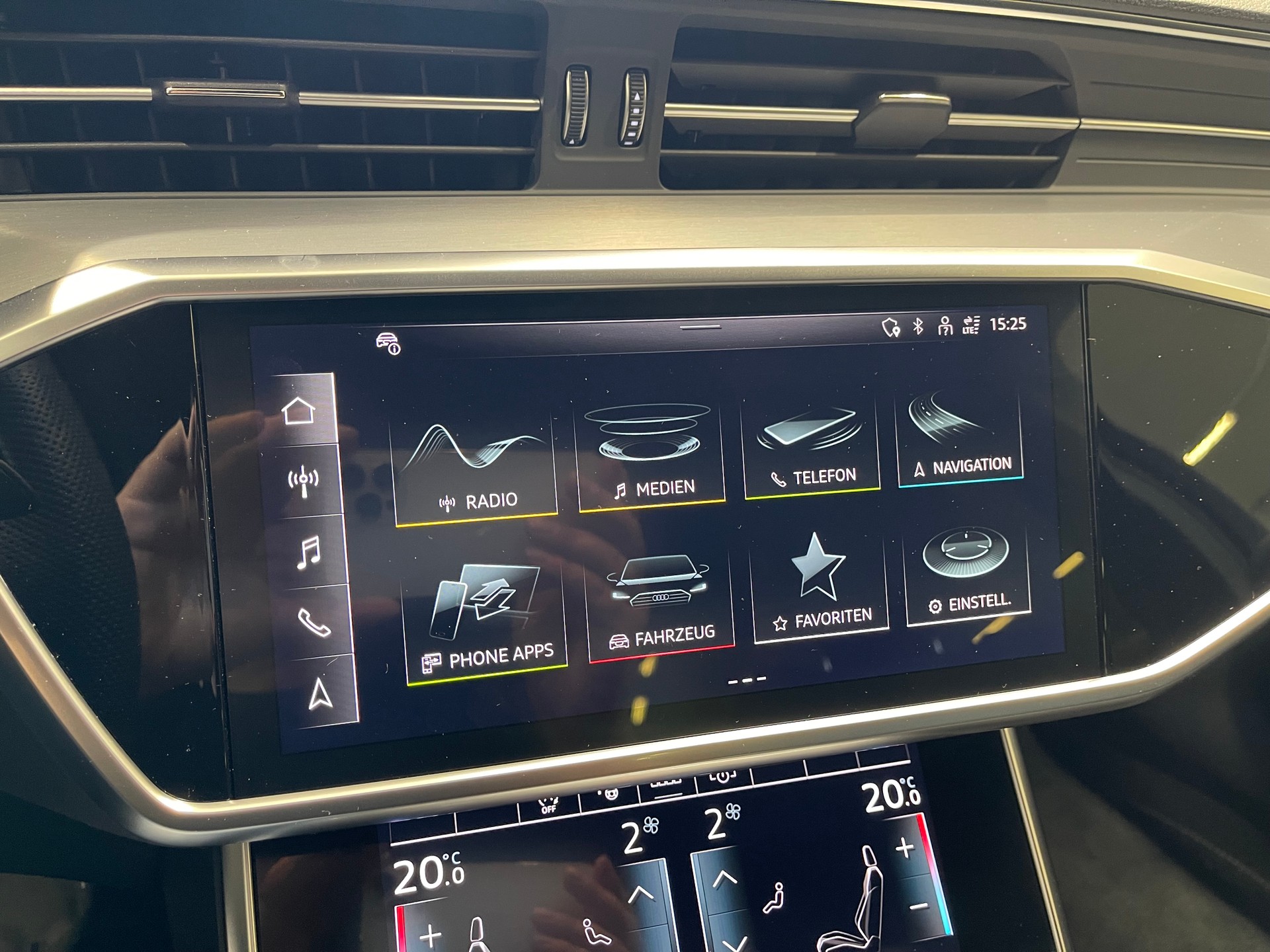 AUDI A6 45 TFSI Sport quattro S-tronic* S-LINE*-image-17