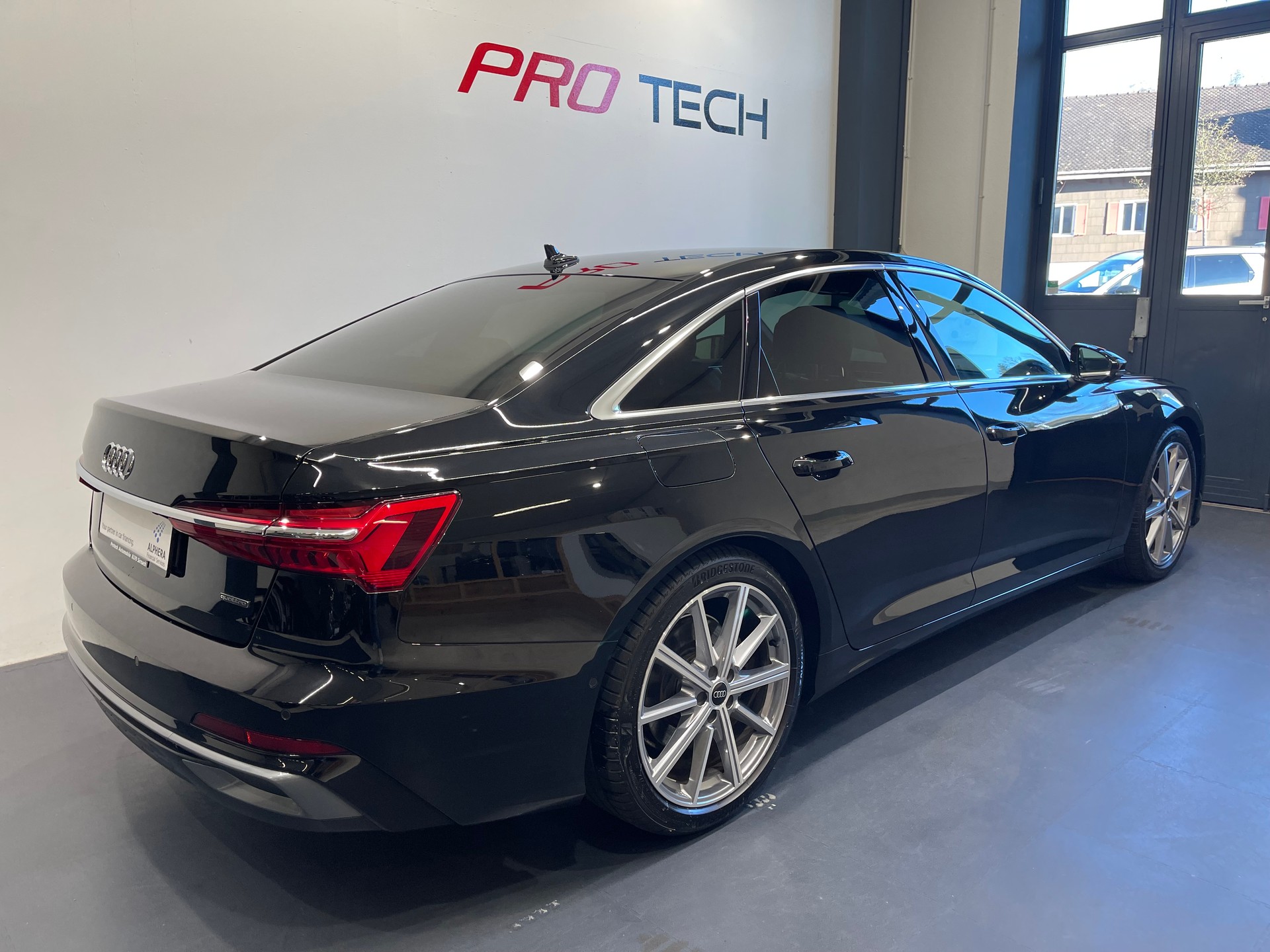 AUDI A6 45 TFSI Sport quattro S-tronic* S-LINE*-image-2