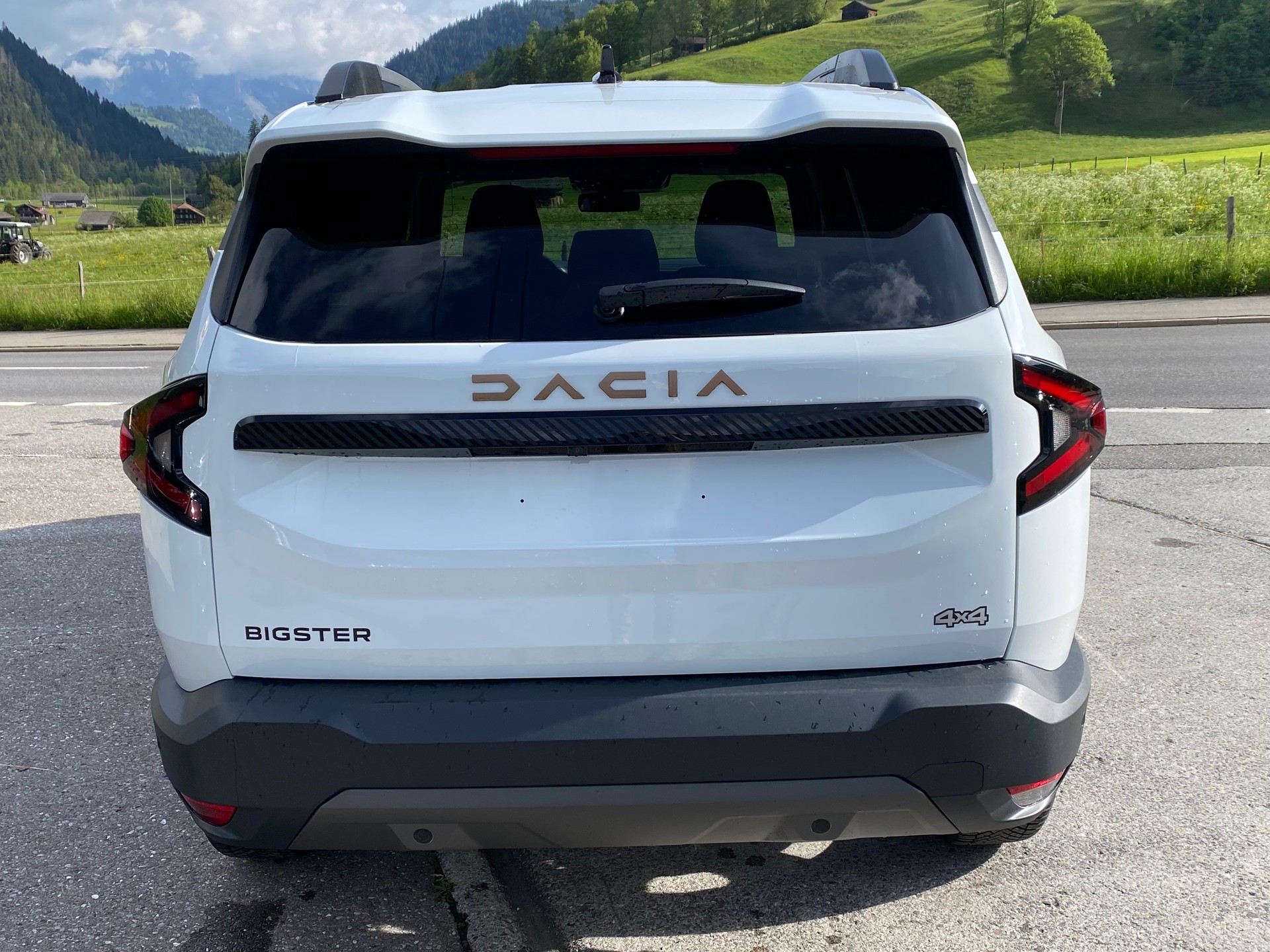 DACIA Bigster TCe 130 48V Extreme 4x4-image-3