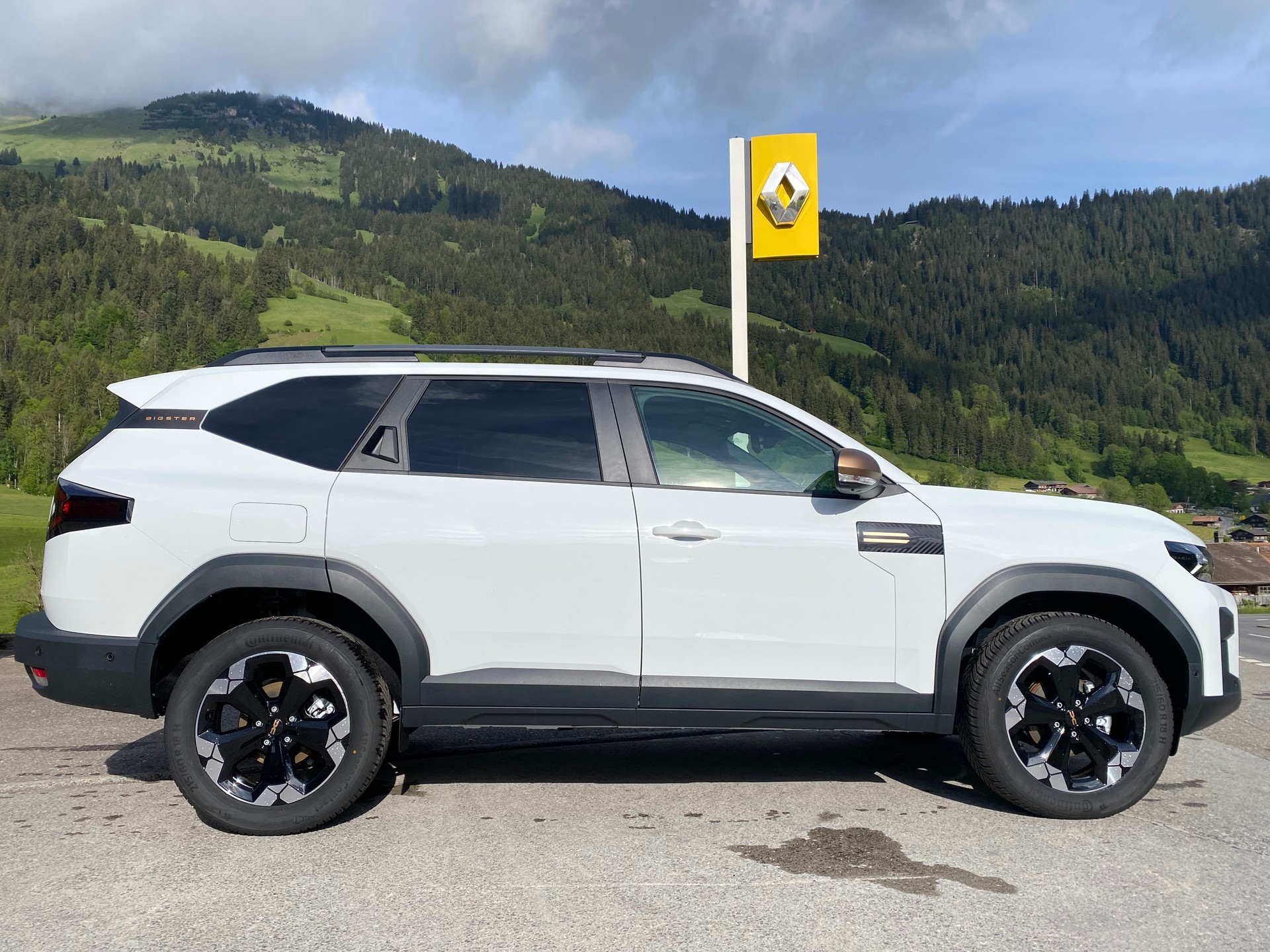 DACIA Bigster TCe 130 48V Extreme 4x4-image-0