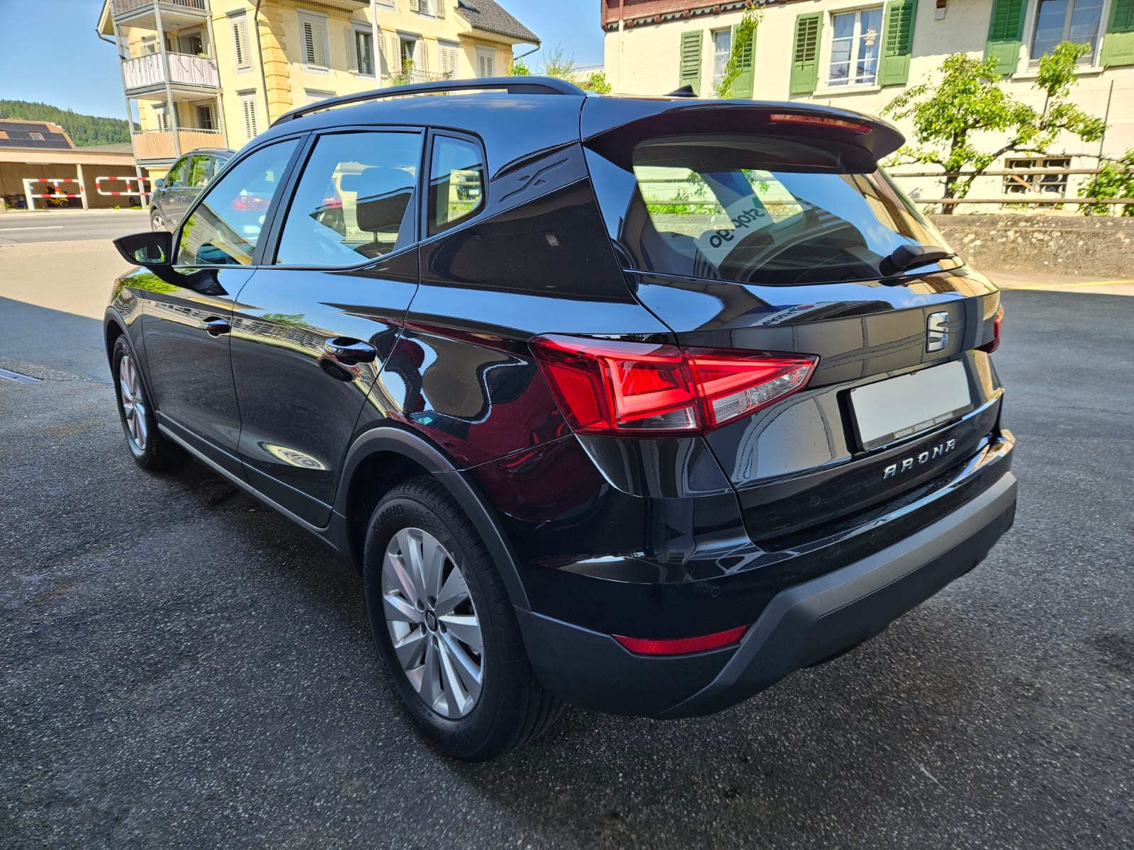 SEAT Arona 1.0 TSI Eco Style-image-2