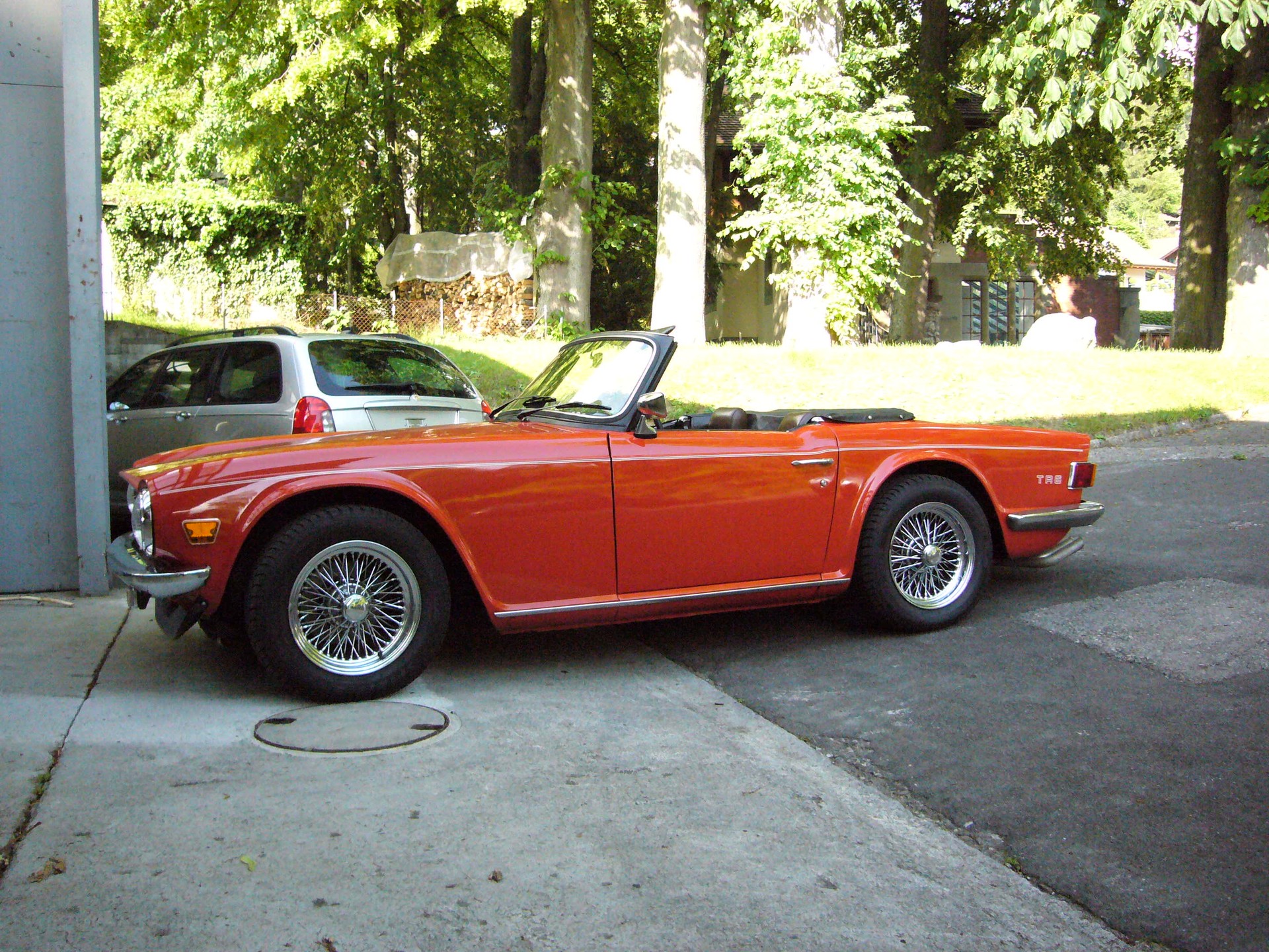 TRIUMPH TR6