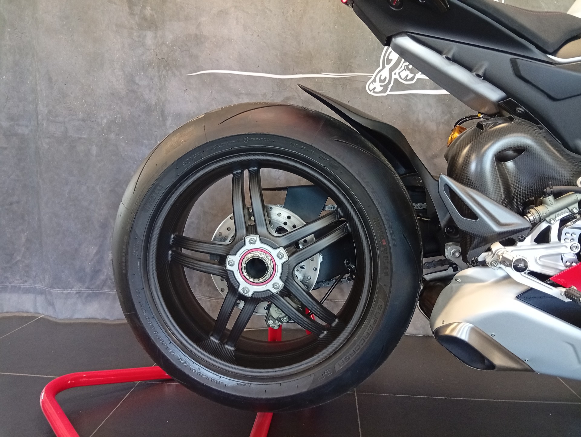 DUCATI SP2 916 - 30EME ANNIVERSAIRE-image-12