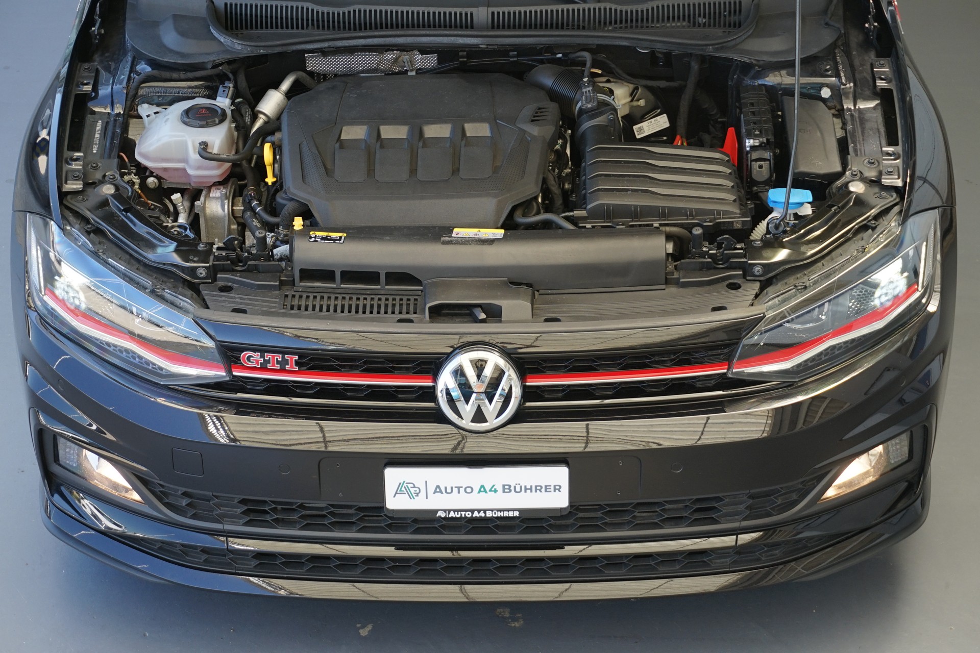 VW Polo 2.0 TSI GTI 200PS DSG-Automat-image-13