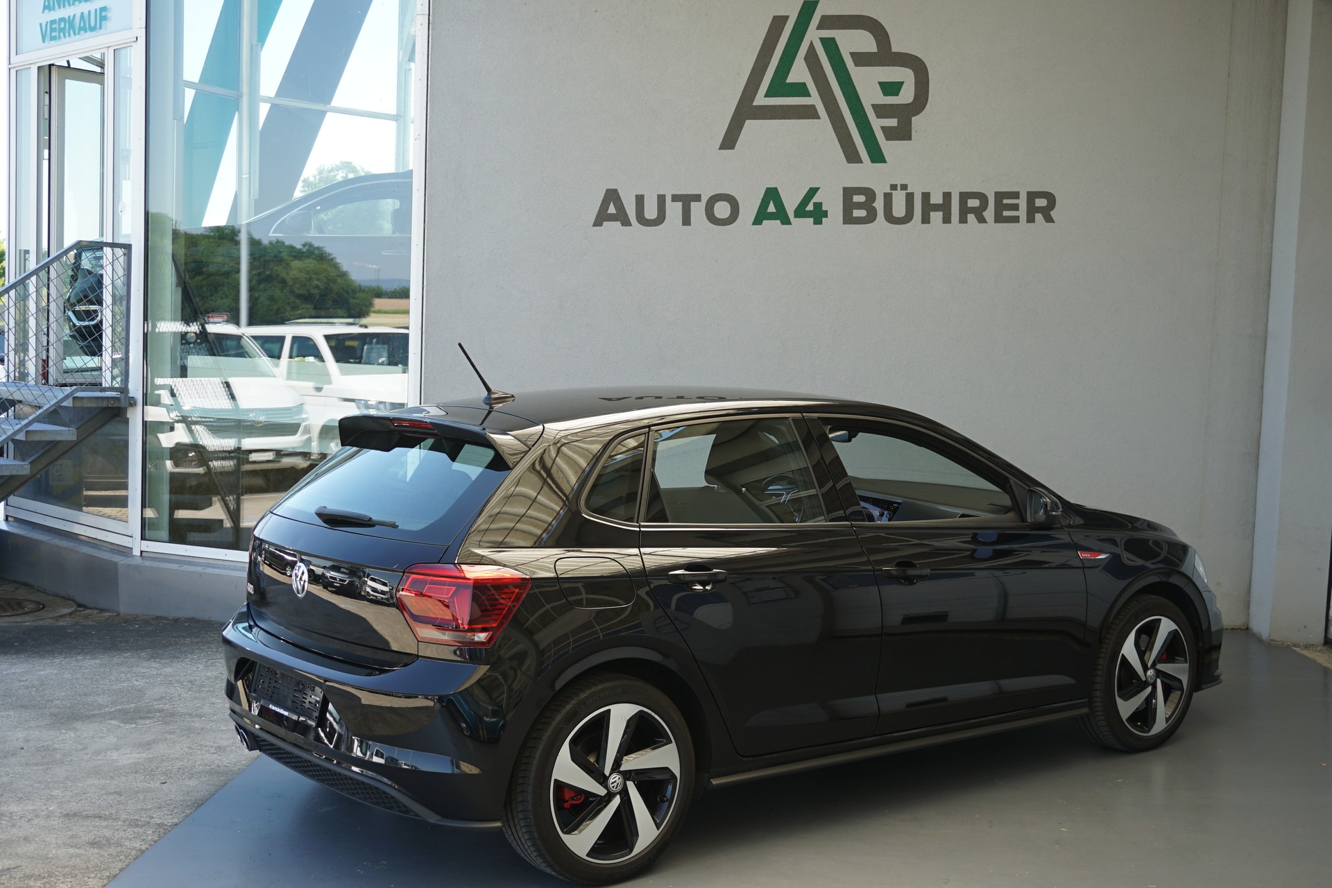 VW Polo 2.0 TSI GTI 200PS DSG-Automat-image-7