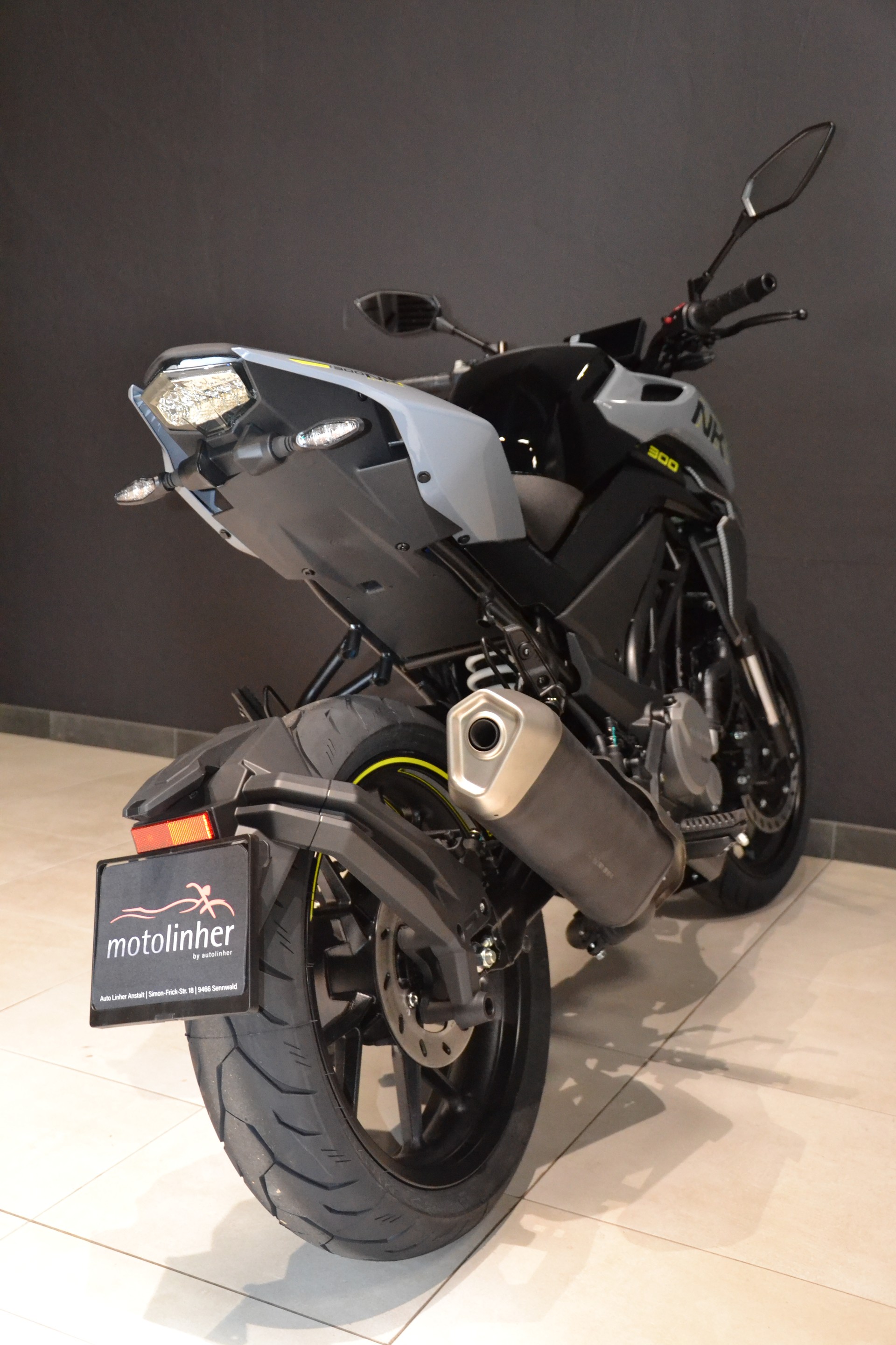 CF MOTO 300 NK-image-9