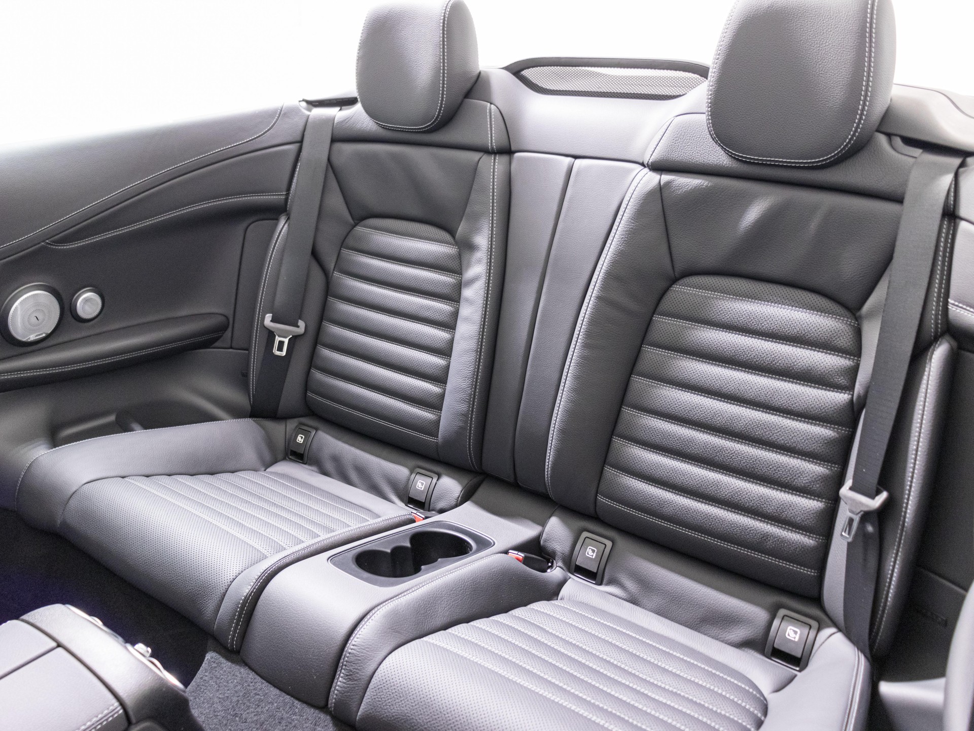 MERCEDES-BENZ C 43 AMG 4MATIC Cabriolet-image-11