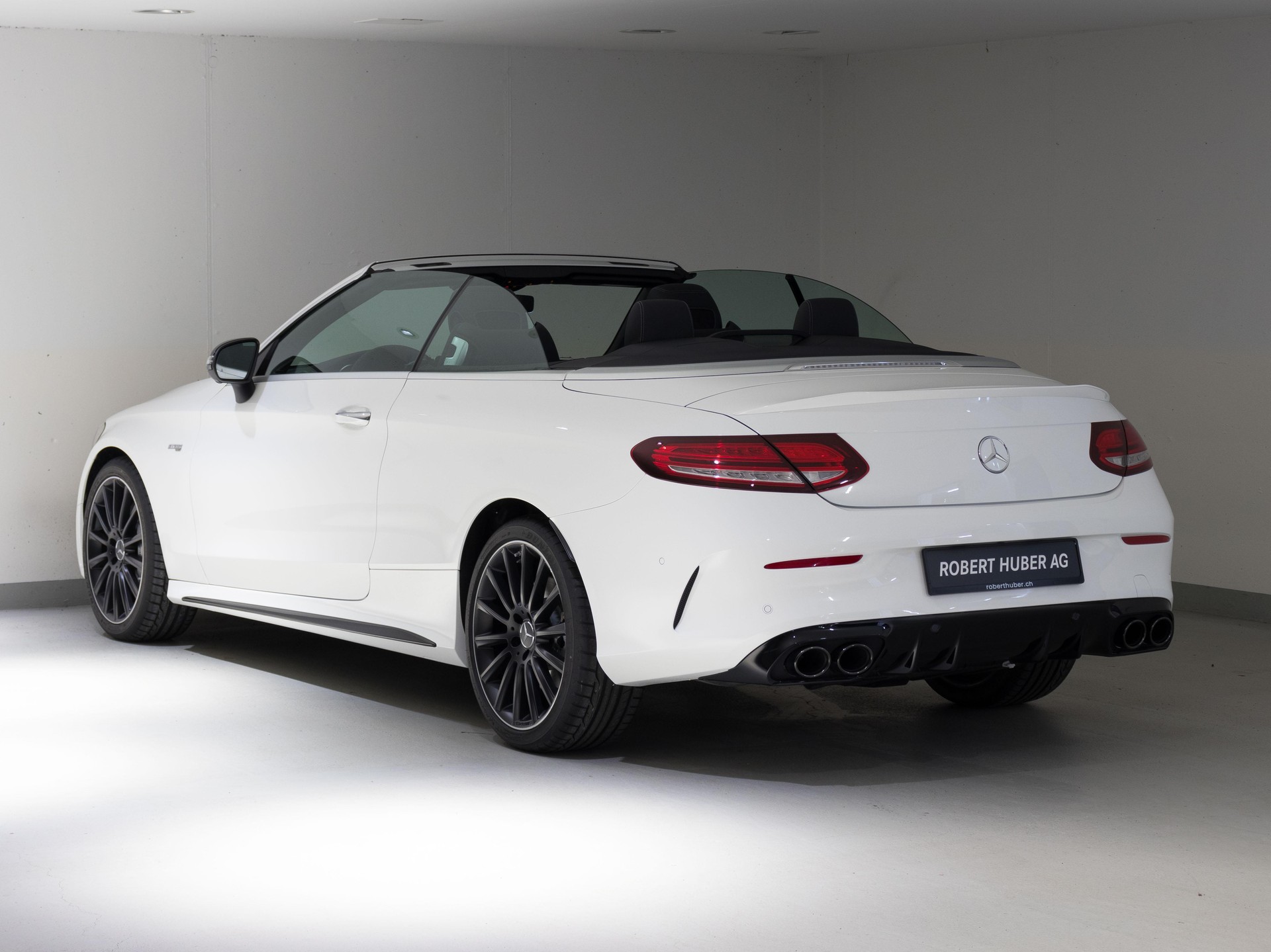 MERCEDES-BENZ C 43 AMG 4MATIC Cabriolet-image-4