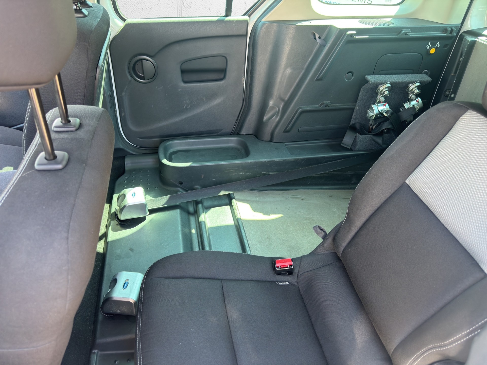 RENAULT Renault Kangoo Rollstuhlfahrzeug 1.2 16V Turbo-image-12