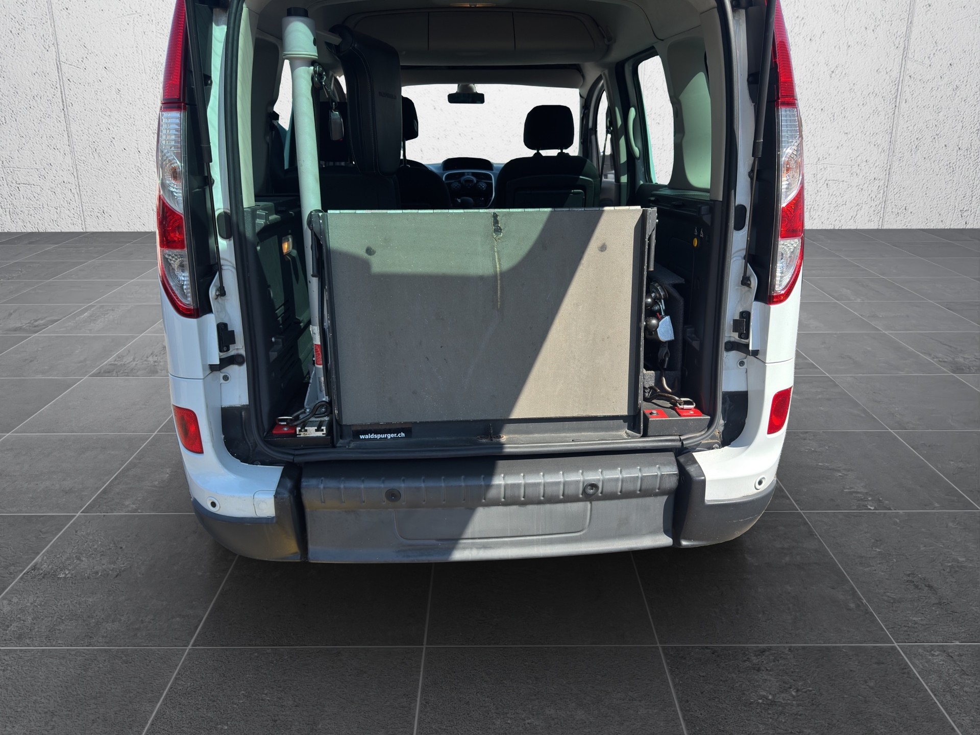 RENAULT Renault Kangoo Rollstuhlfahrzeug 1.2 16V Turbo