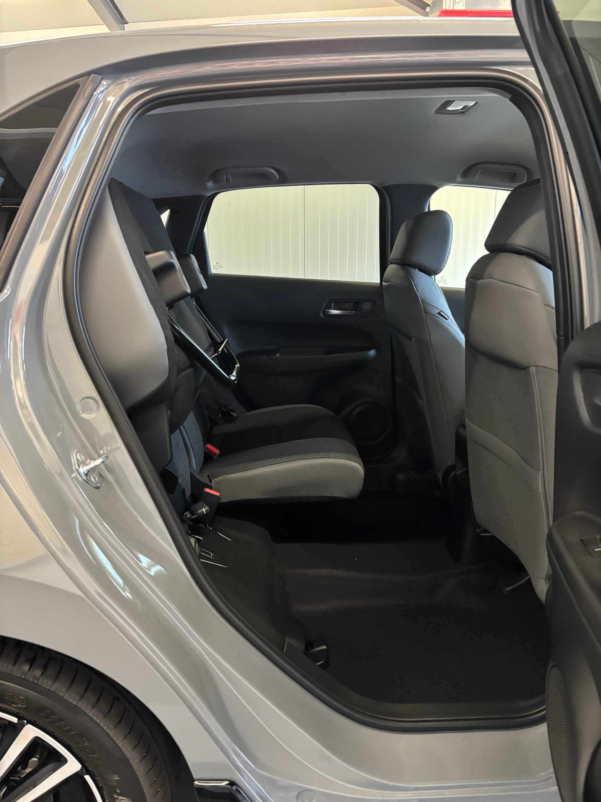 HONDA Jazz 1.5i-MMD Advance Sport E-CVT-image-12