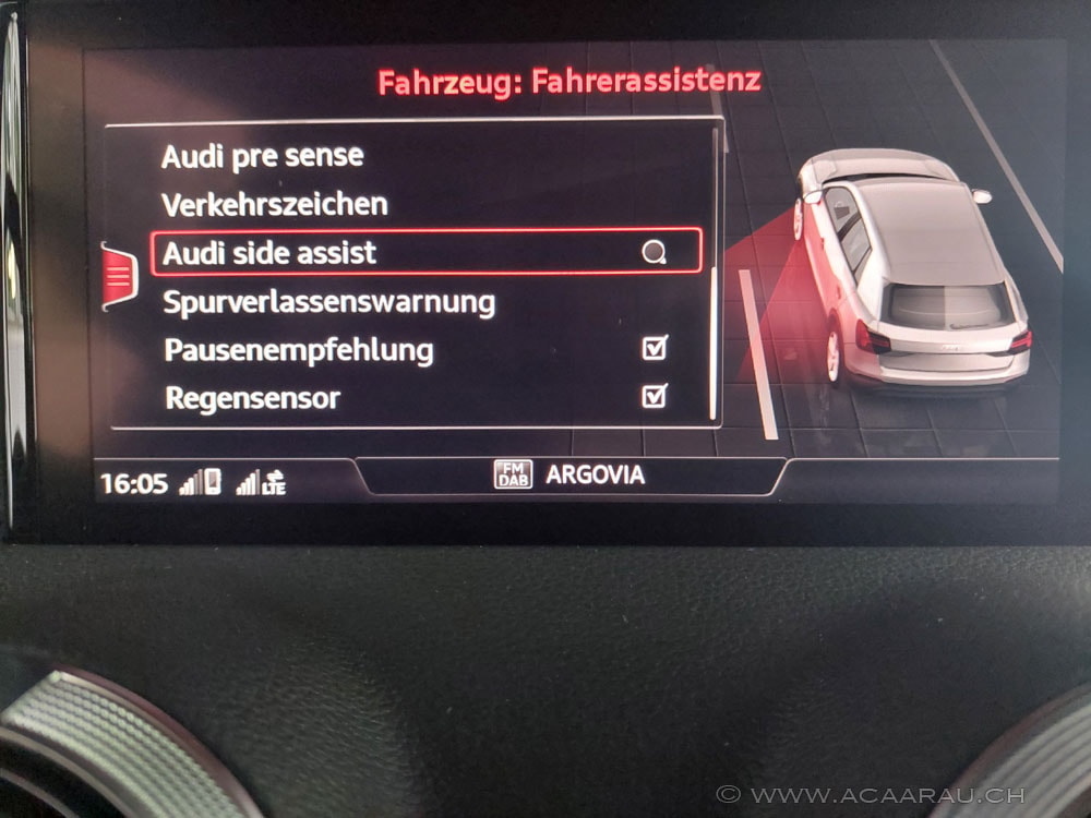 AUDI Q2 35 TFSI S line S-tronic / Video : https://youtu.be/GaFqZbbl8L0 / Bilder : https://youtu.be/o7VoDzQnesA-image-18