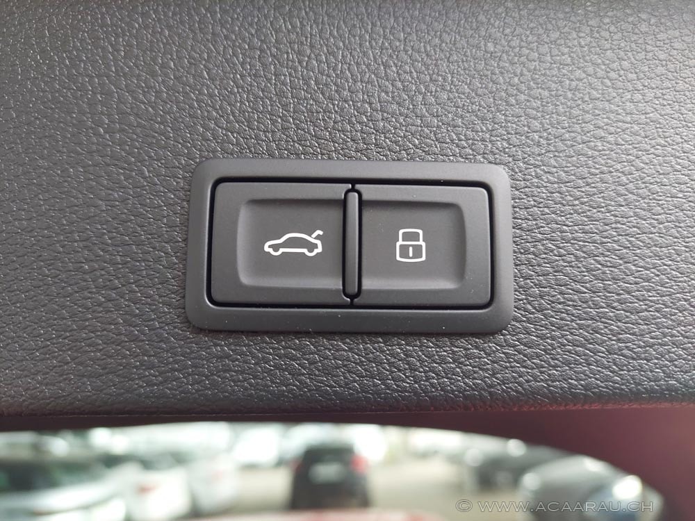 AUDI Q2 35 TFSI S line S-tronic / Video : https://youtu.be/GaFqZbbl8L0 / Bilder : https://youtu.be/o7VoDzQnesA-image-29