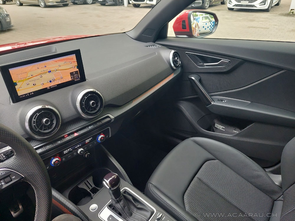 AUDI Q2 35 TFSI S line S-tronic / Video : https://youtu.be/GaFqZbbl8L0 / Bilder : https://youtu.be/o7VoDzQnesA-image-12