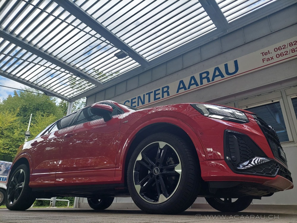 AUDI Q2 35 TFSI S line S-tronic / Video : https://youtu.be/GaFqZbbl8L0 / Bilder : https://youtu.be/o7VoDzQnesA-image-1