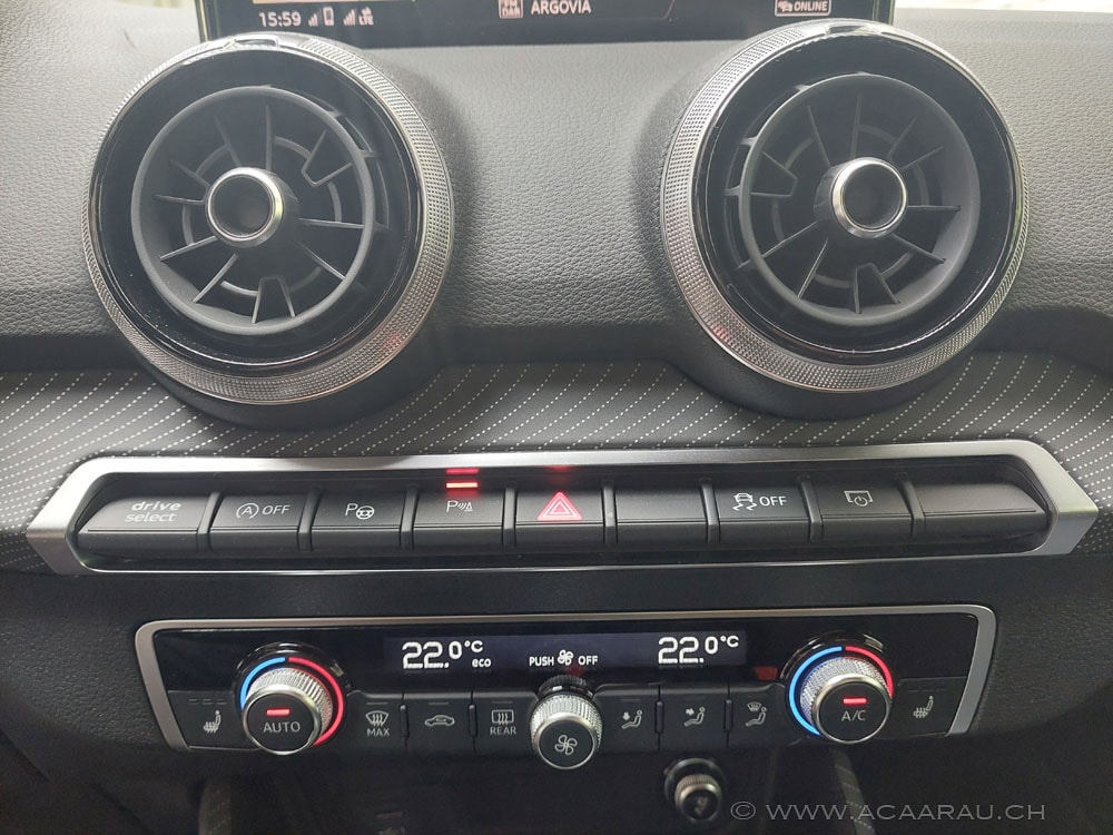 AUDI Q2 35 TFSI S line S-tronic / Video : https://youtu.be/GaFqZbbl8L0 / Bilder : https://youtu.be/o7VoDzQnesA-image-14