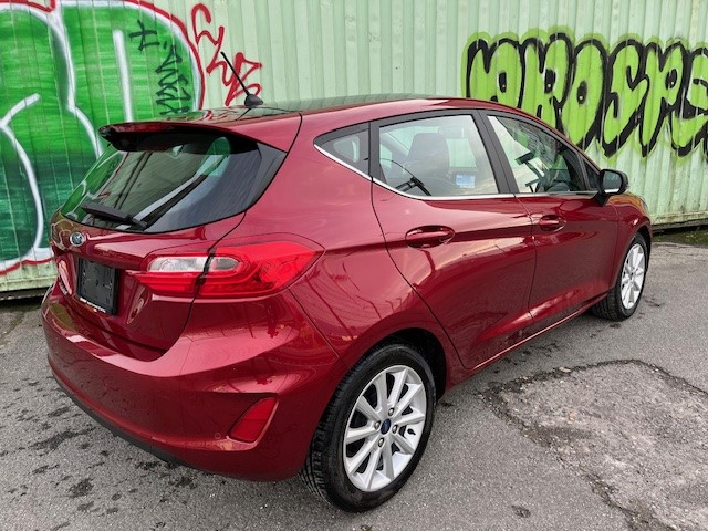 FORD Fiesta SCTi 100cv 5p. Titanium Automat-image-4