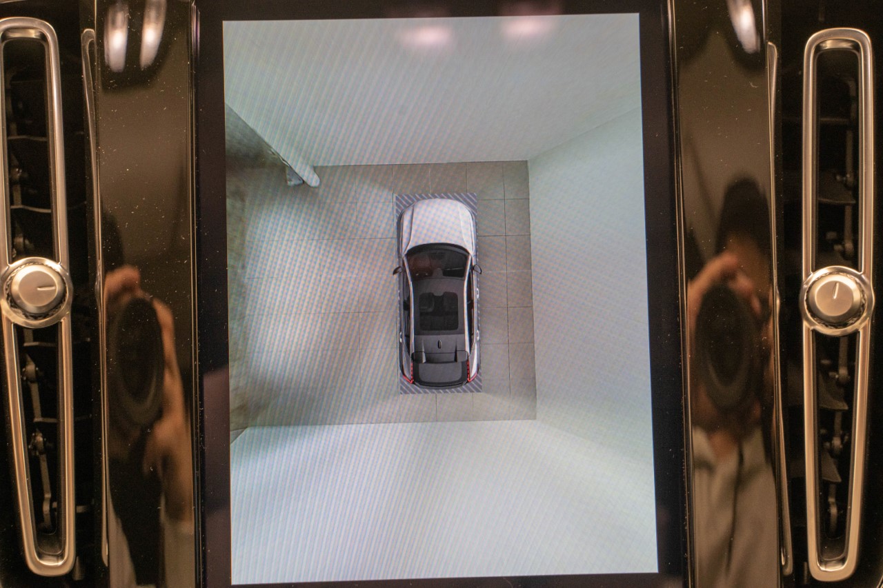 VOLVO C40 P8 Twin Recharge Ultimate AWD-image-15