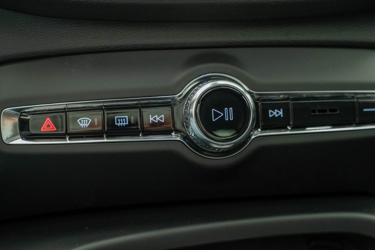 VOLVO C40 P8 Twin Recharge Ultimate AWD-image-12