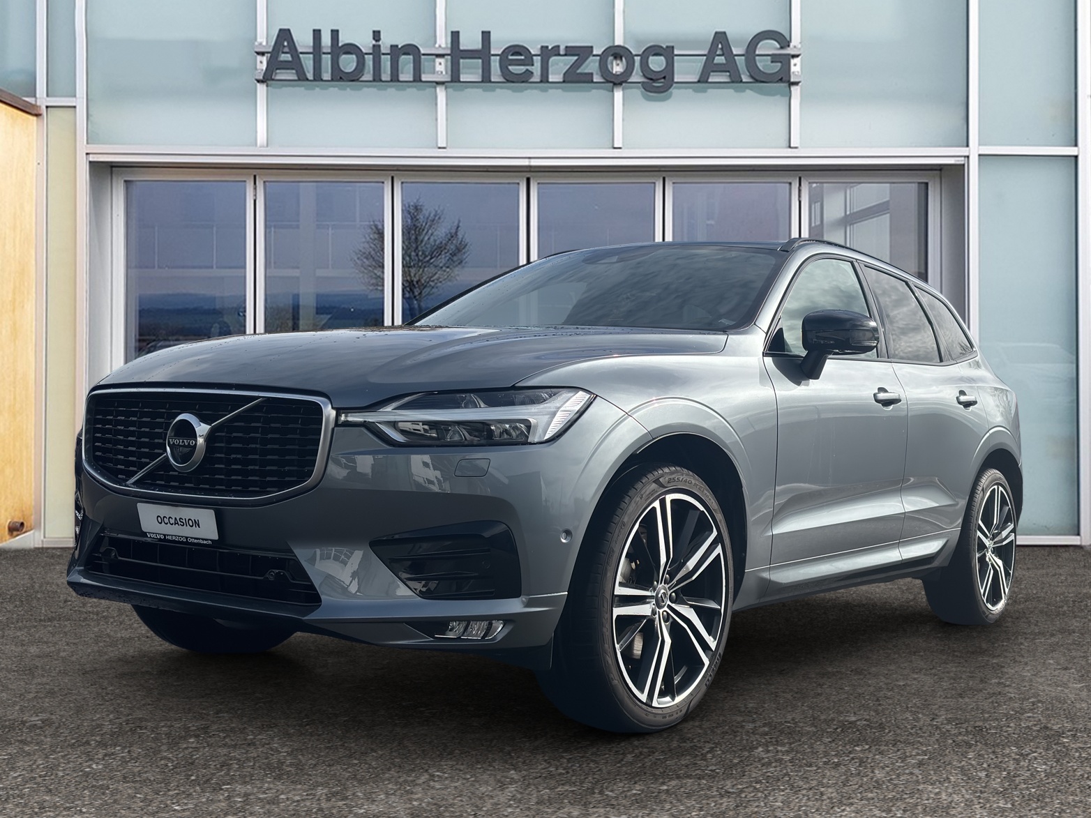 VOLVO XC60 2.0 B5 MH R-Design AWD-image-0
