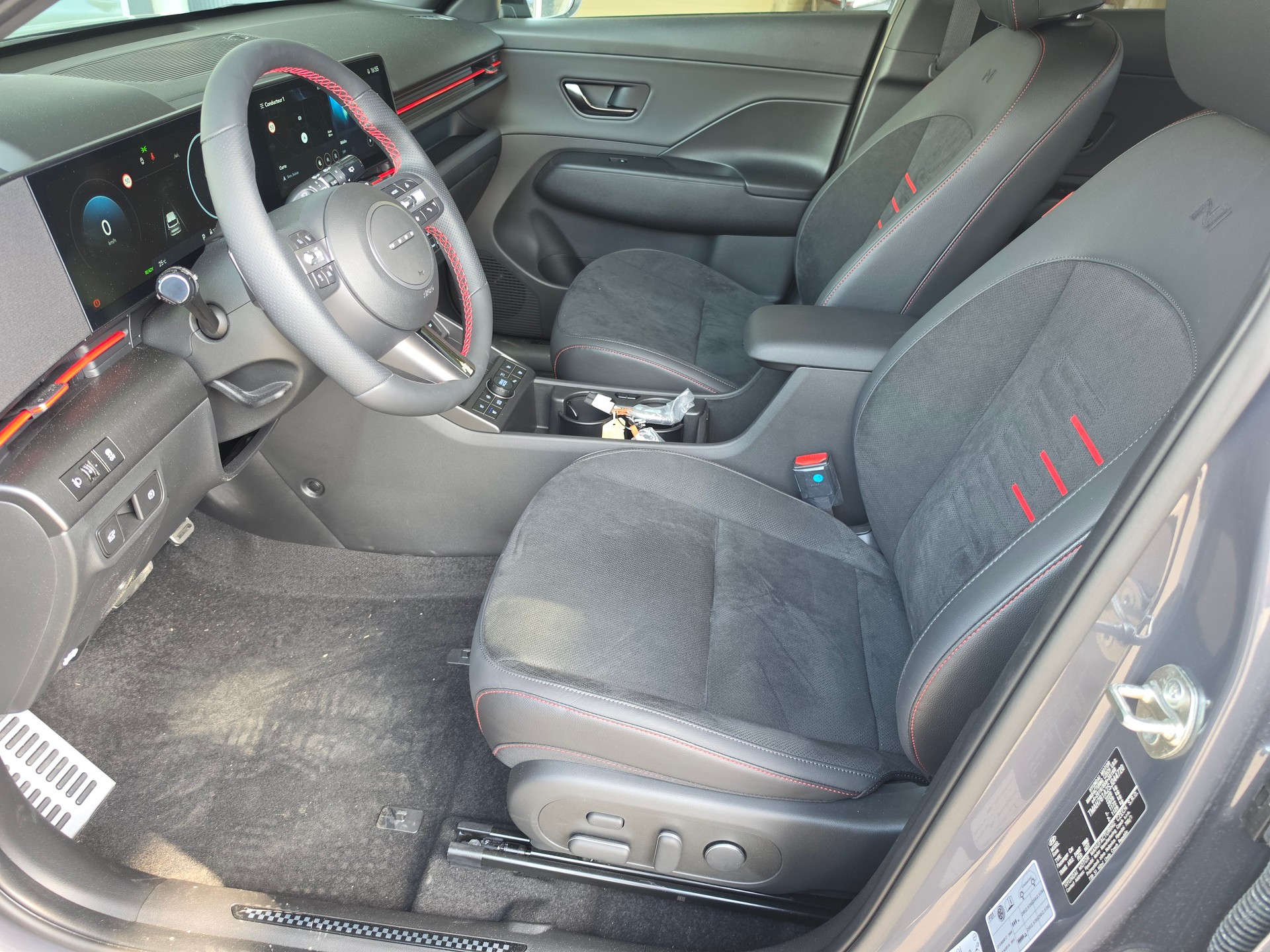 HYUNDAI Kona EV 65.4 kWh N Line-image-2