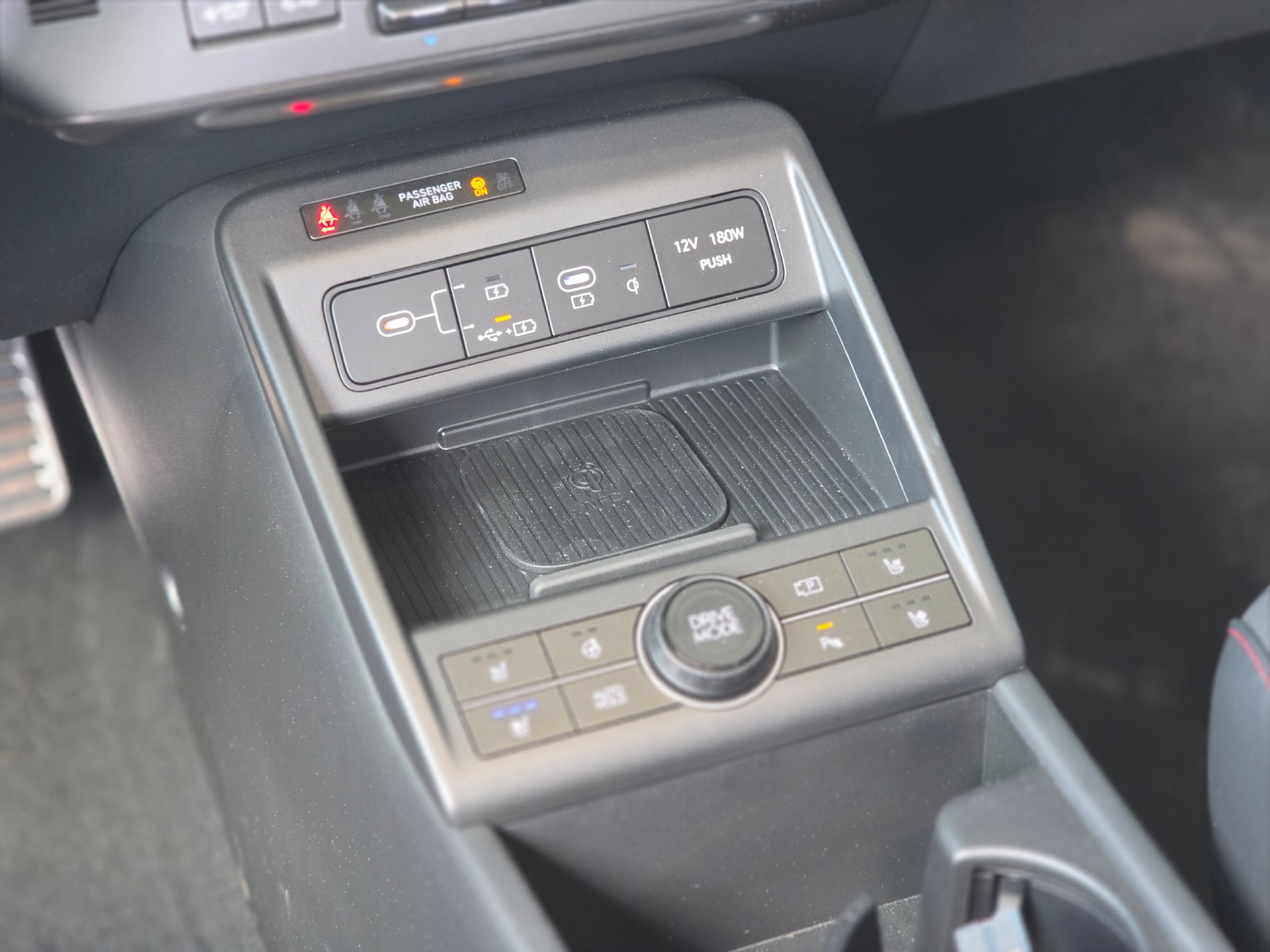 HYUNDAI Kona EV 65.4 kWh N Line-image-7
