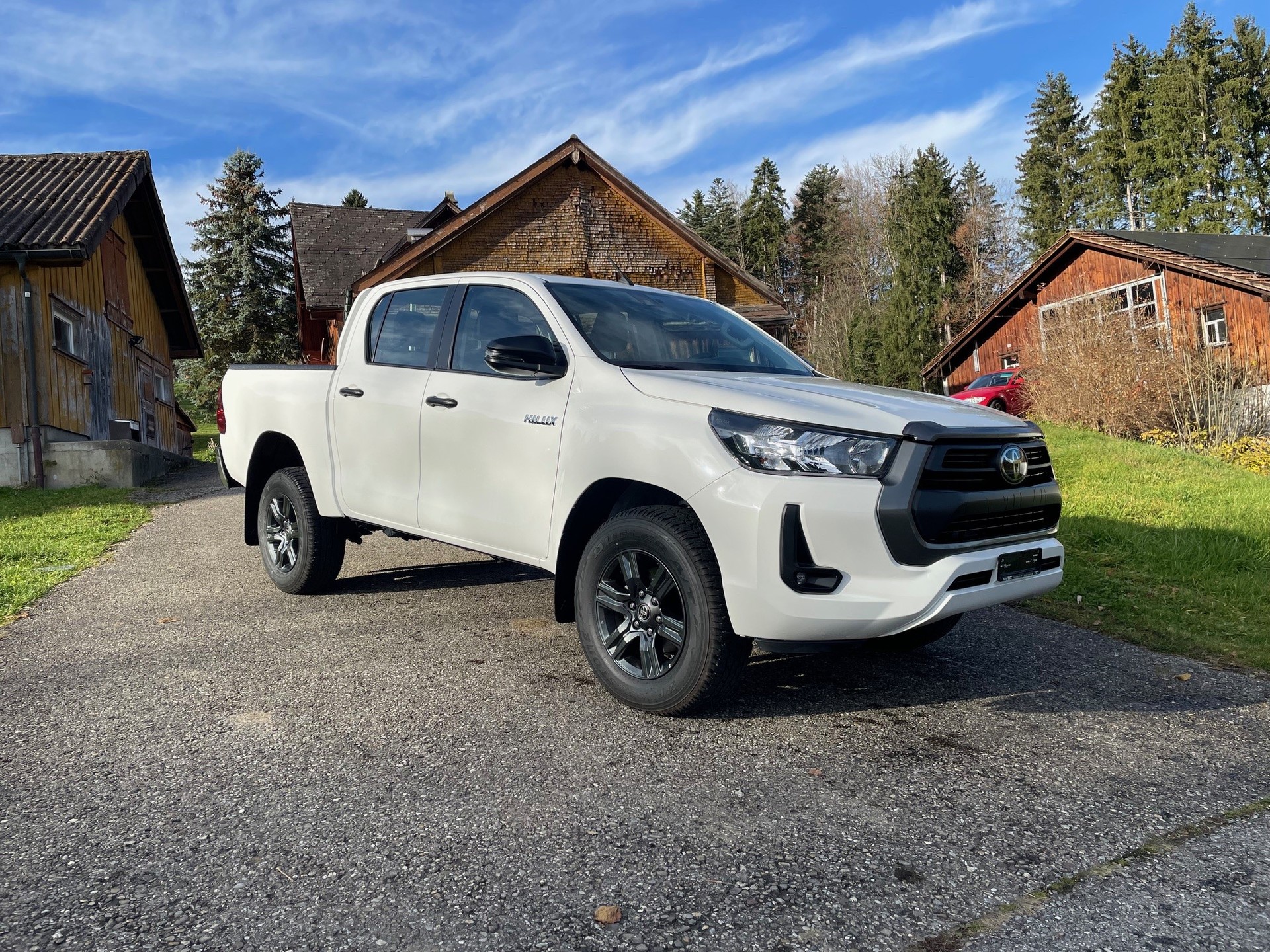 TOYOTA Hilux 2.4D-4D Style Double Cab 4x4
