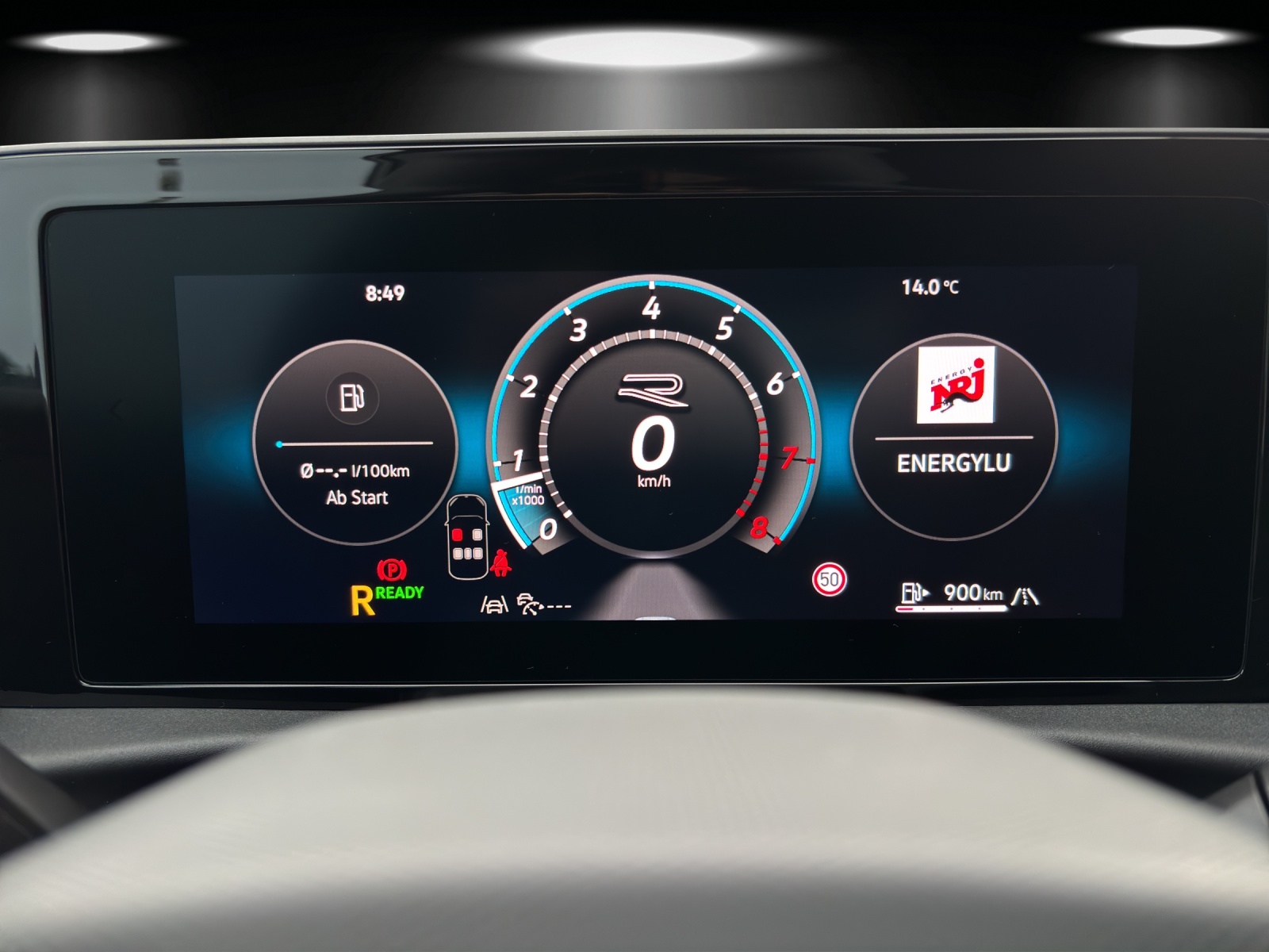 VW T-Roc 1.5 eTSI mHEV R-Line DSG-image-12