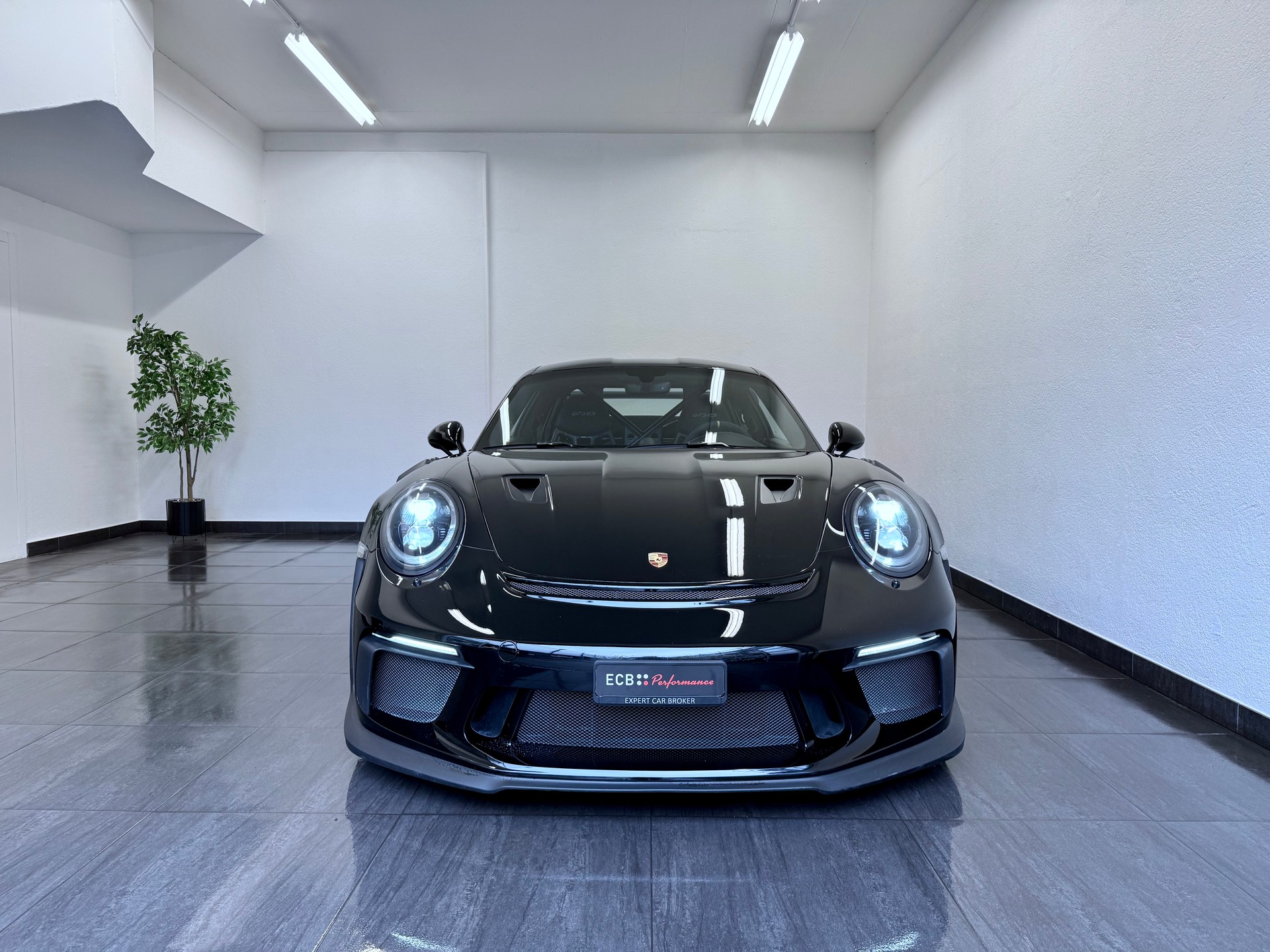 PORSCHE GT3 RS MK2-image-3
