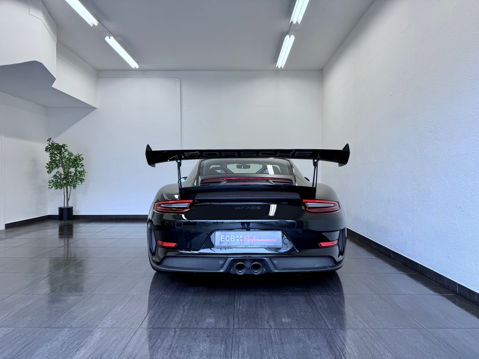 PORSCHE GT3 RS MK2-image-10