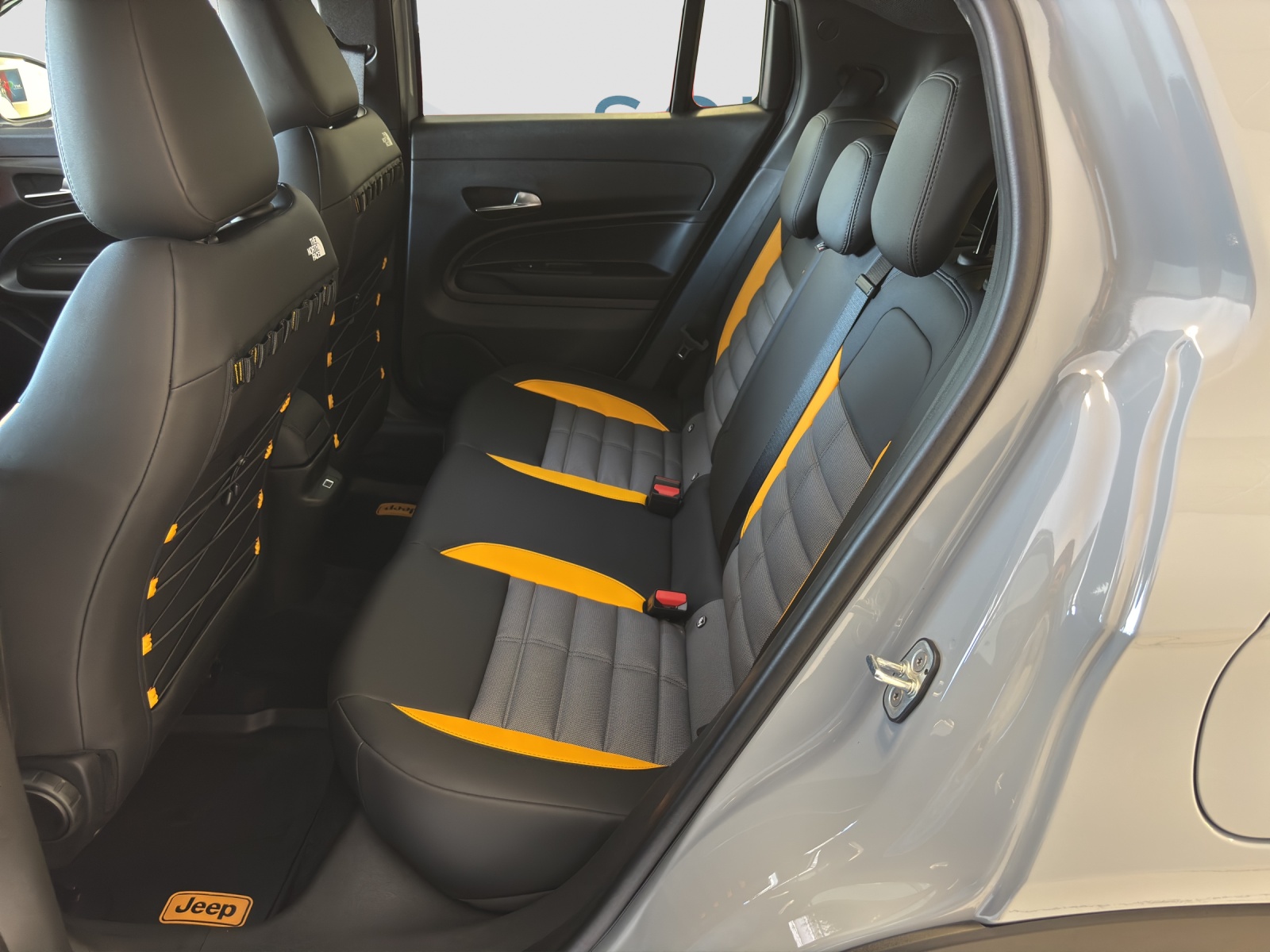 JEEP AVENGER 1.2 MHEV The North-image-7