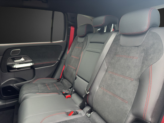 MERCEDES-BENZ GLB AMG 35 4M 8G-Tronic-image-10