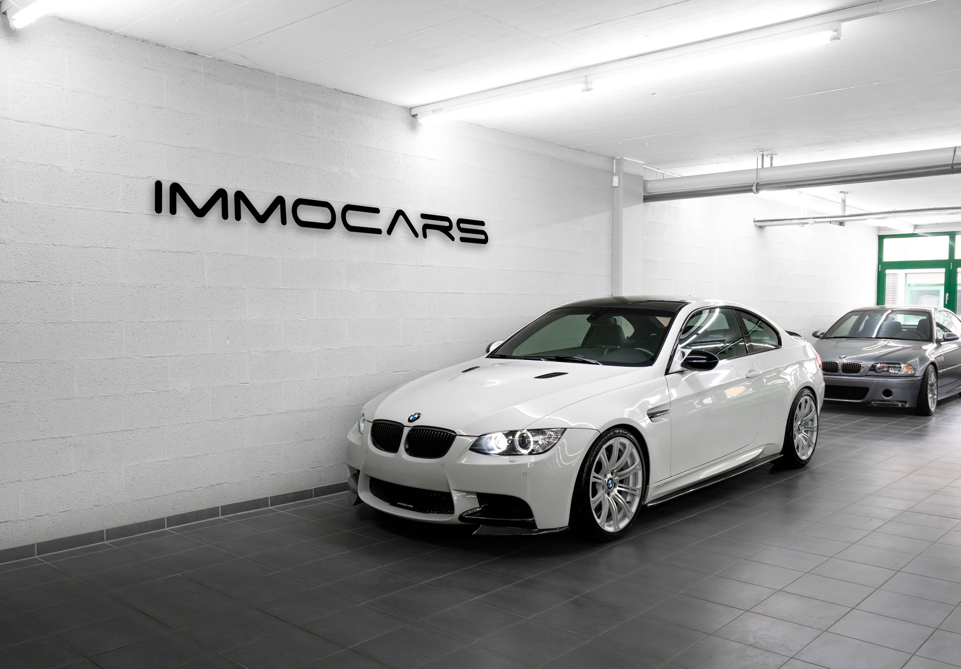 BMW M3 Coupé DSG Black & White Edition-image-0