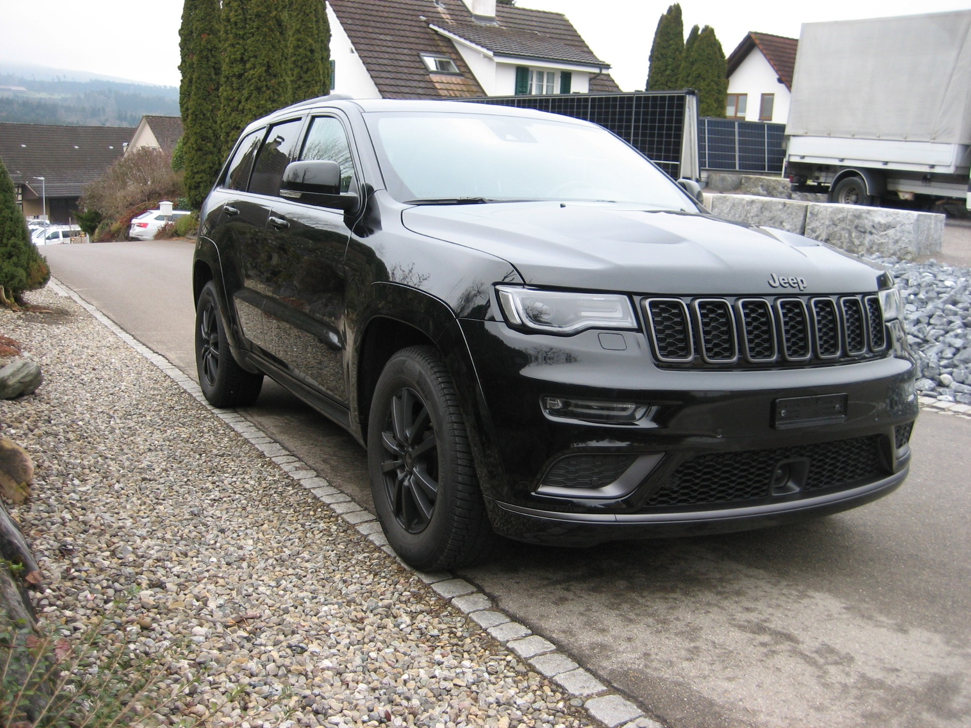 JEEP Grand Cherokee 3.0 CRD Limited SRT Look-image-2