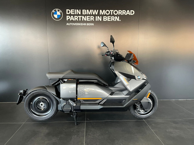 BMW CE 04
