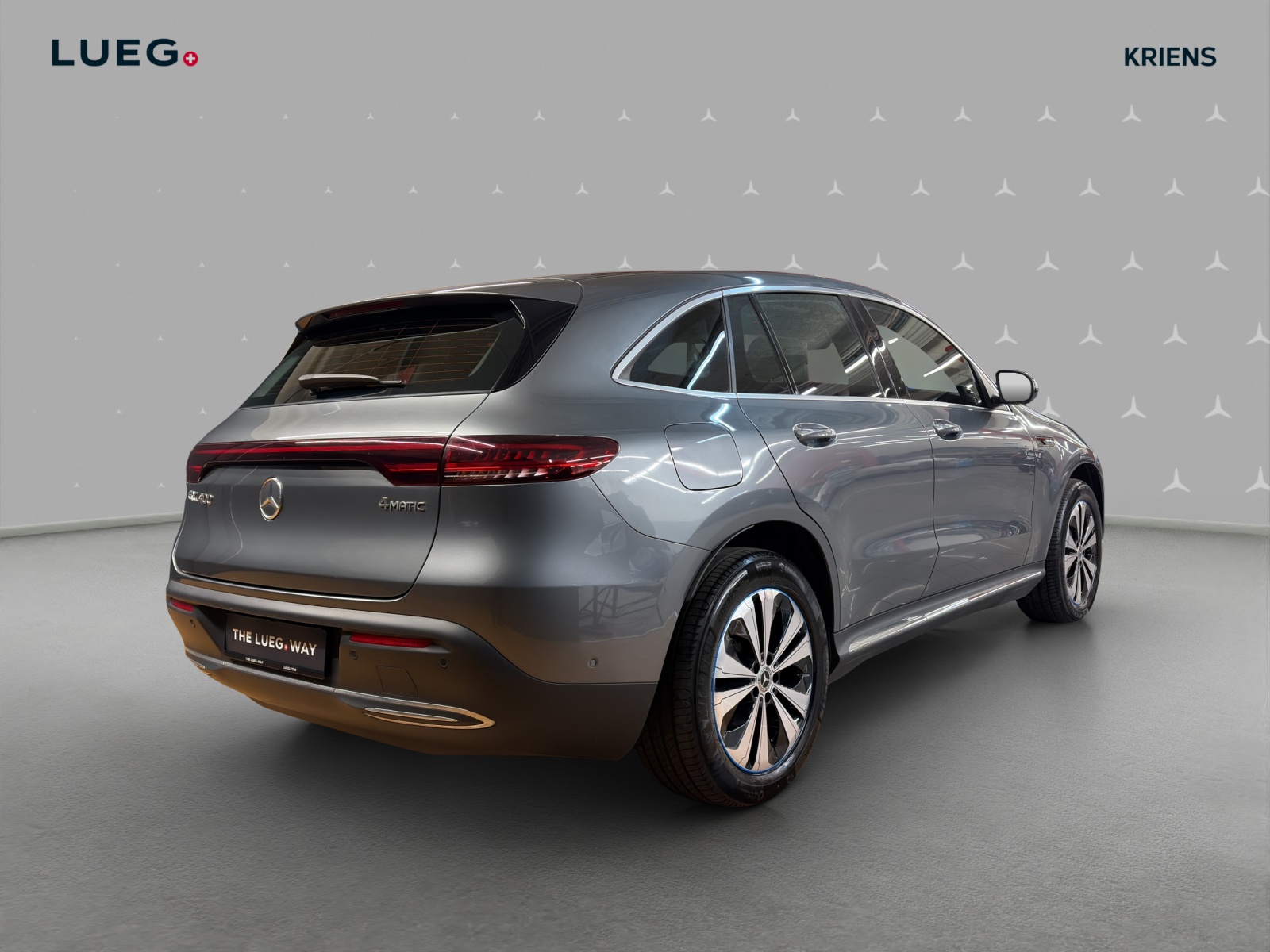 MERCEDES-BENZ EQC 400 4M - EQ Star / DISTRONIC / 360 Grad Kamera-image-4