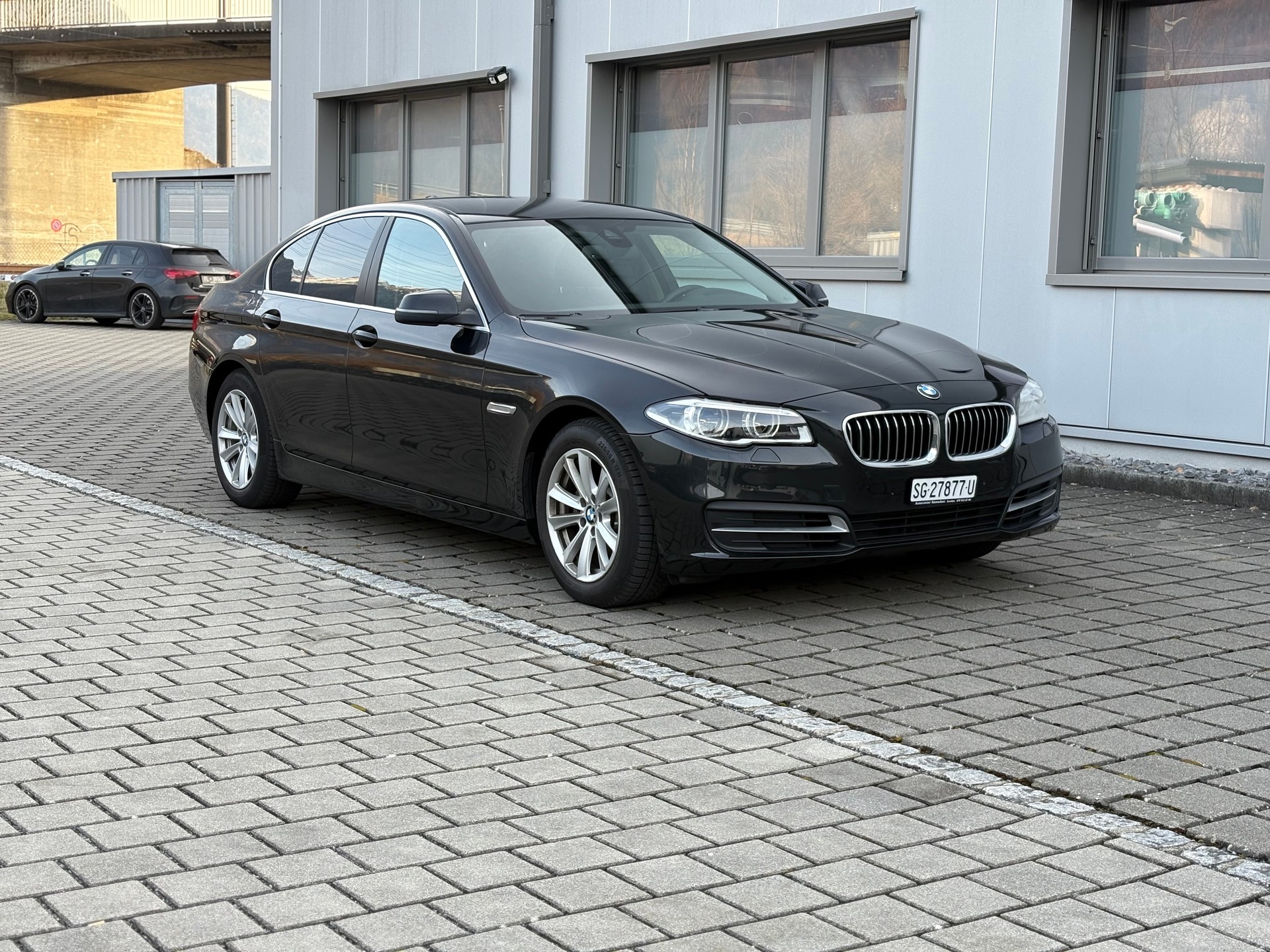BMW 520d xDrive Luxury Line Steptronic-image-7